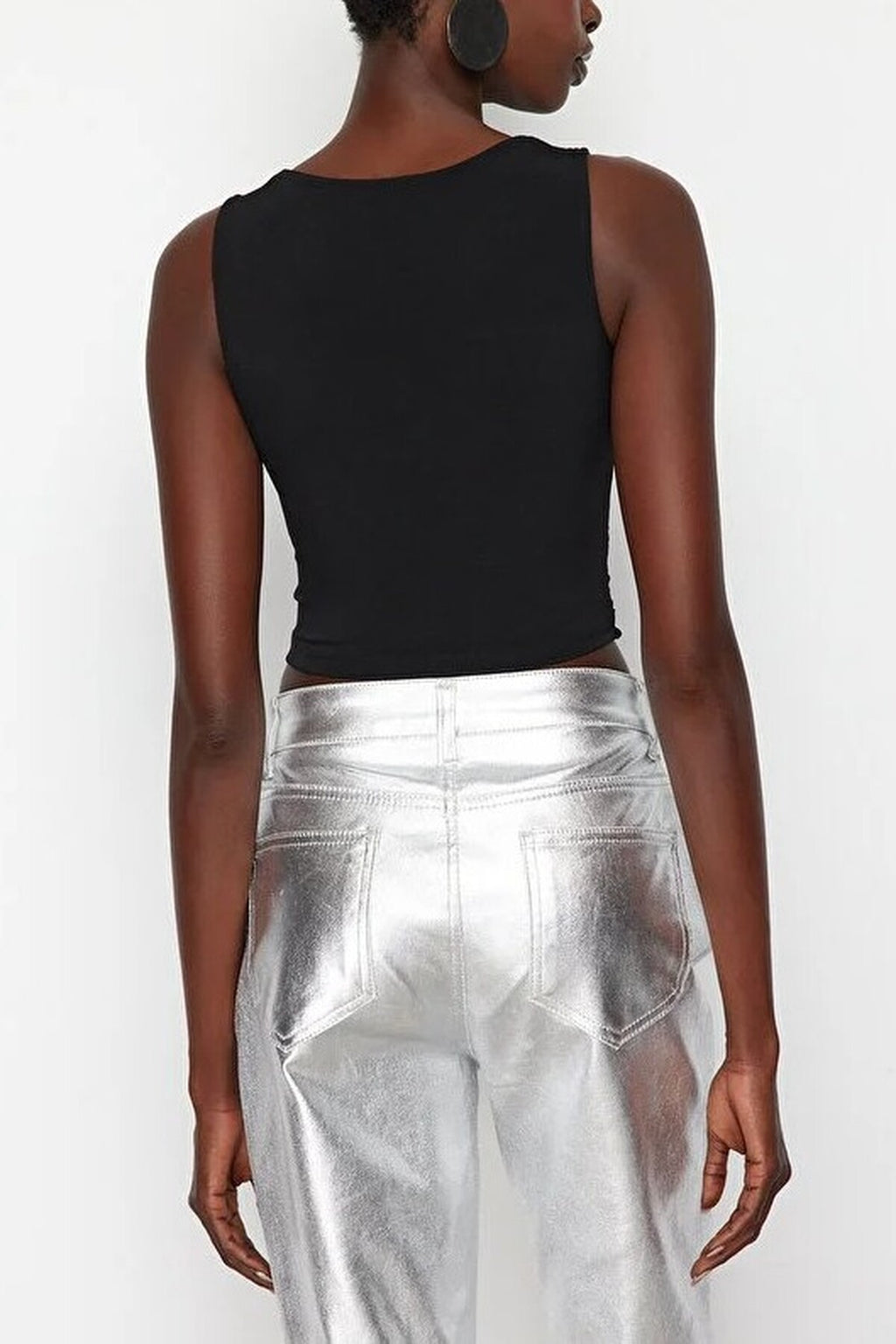 Heart Neck Sleeveless Cut Out Detail Fitted Crop Blouse
