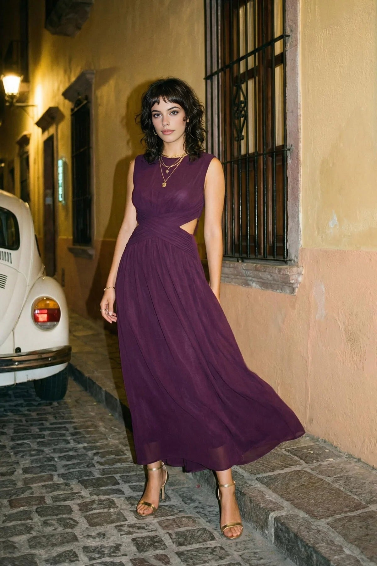 Flowy Tulle Dress with A-Line and Cut Out Detail
