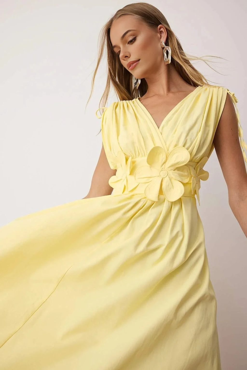 Floral Applique Detail V-Neck Gathered Maxi Woven Dress