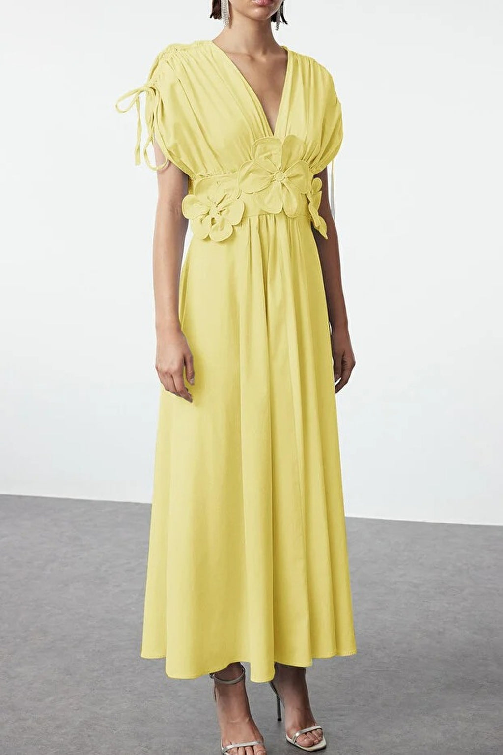 Floral Applique Detail V-Neck Gathered Maxi Woven Dress