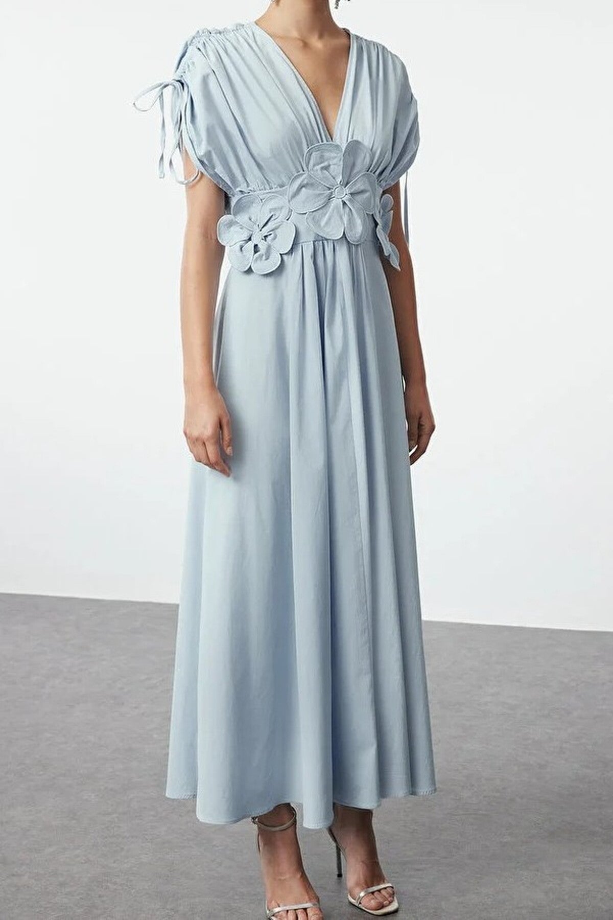 Floral Applique Detail V-Neck Gathered Maxi Woven Dress