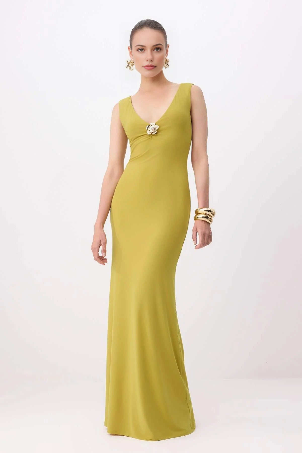 Plain Straight Cut Knitted Maxi Evening Dress with Accessory Details