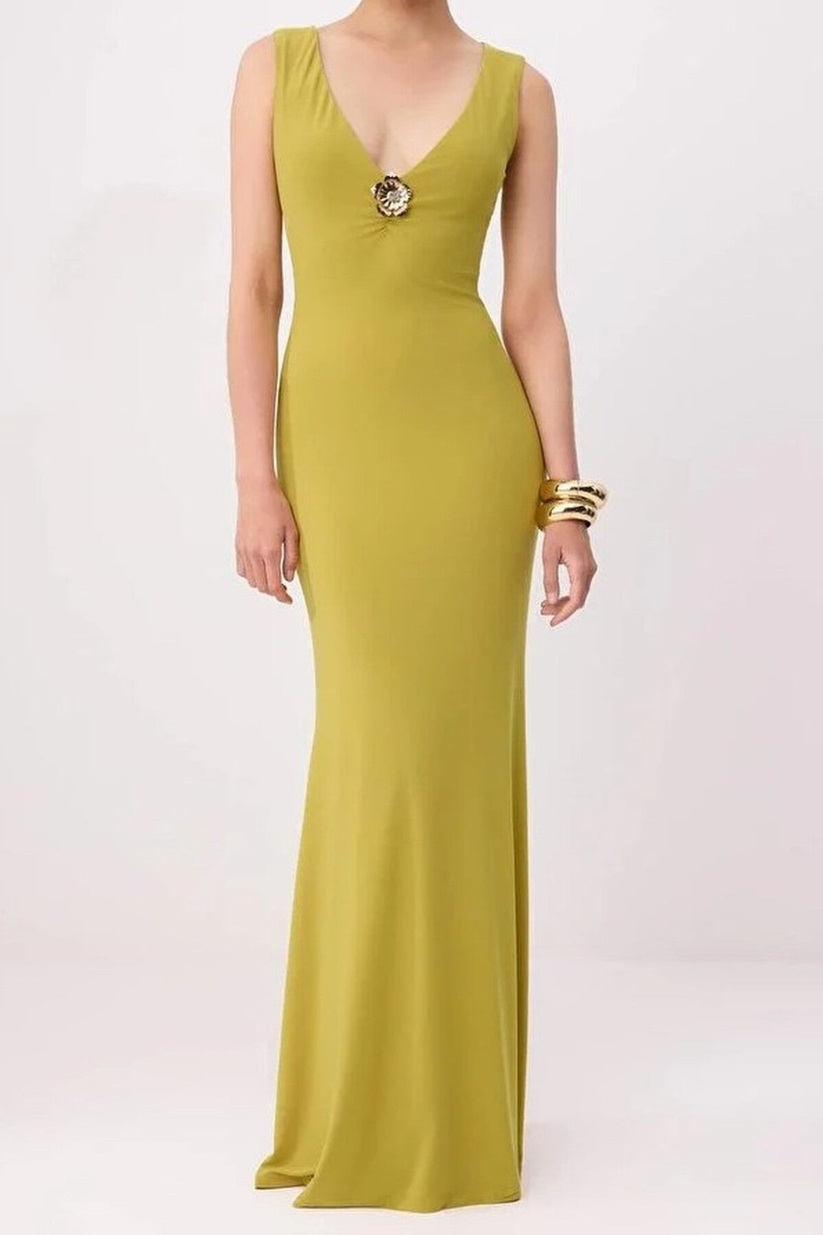 Plain Straight Cut Knitted Maxi Evening Dress with Accessory Details