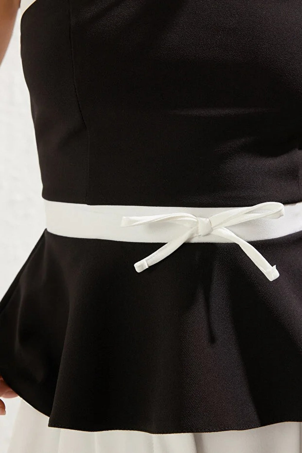 Strapless Bow Detail Woven Bustier