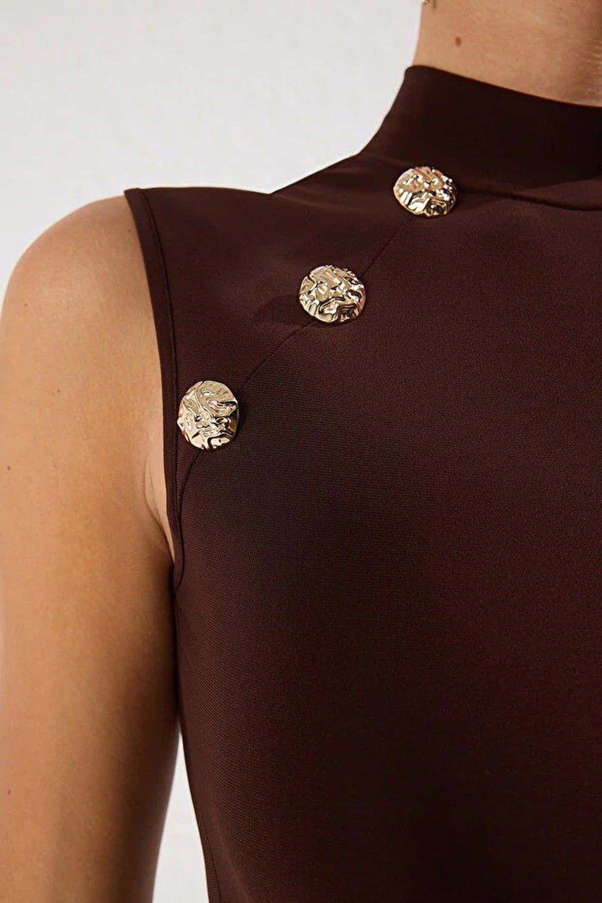 Accessory Detailed Knitted Blouse