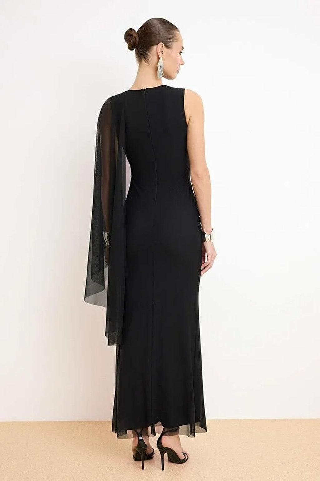 Pelerin Detailed Tulle Lined Maxi Evening Dress