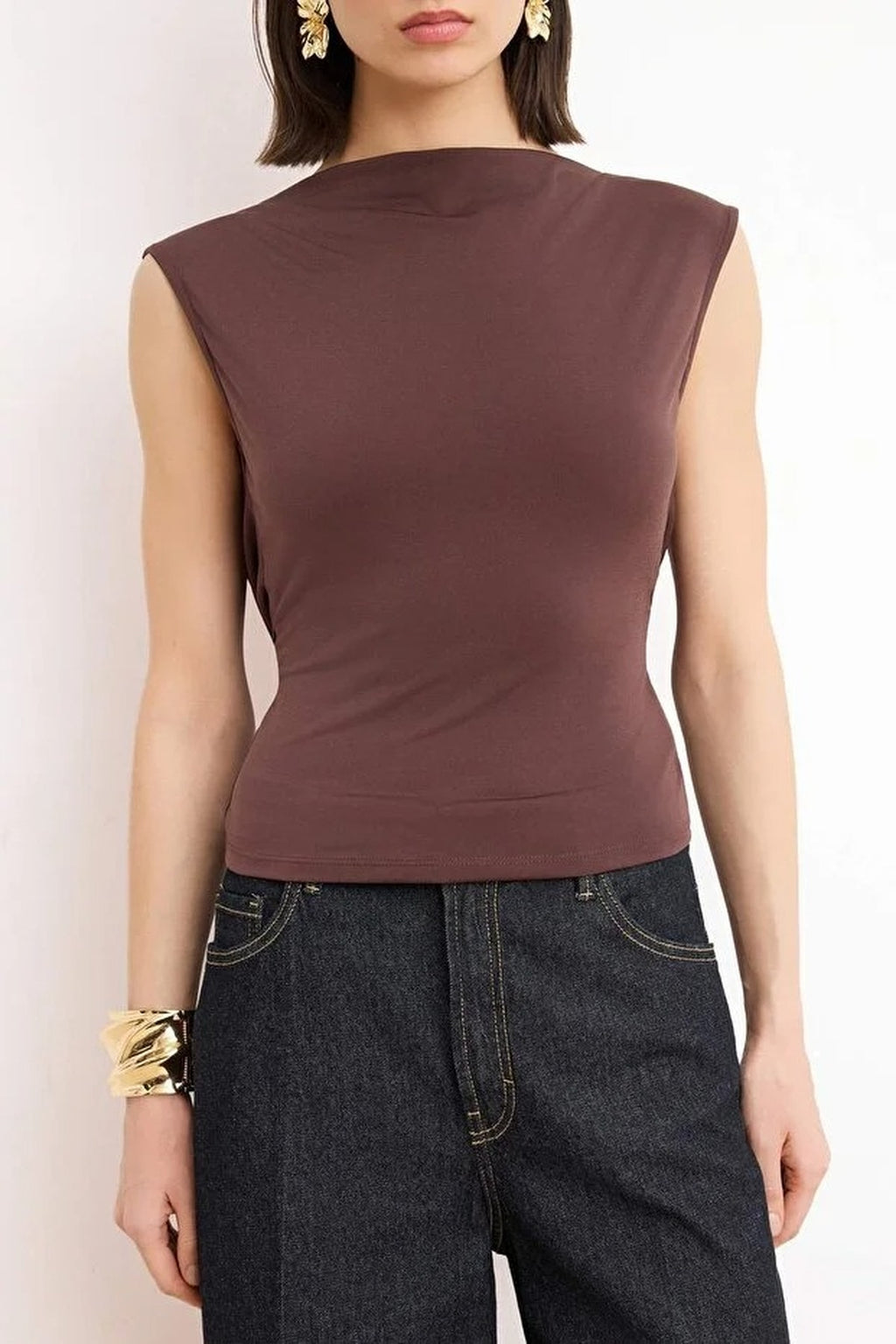 Boat Neck Sleeveless Knit Sandy Party Blouse