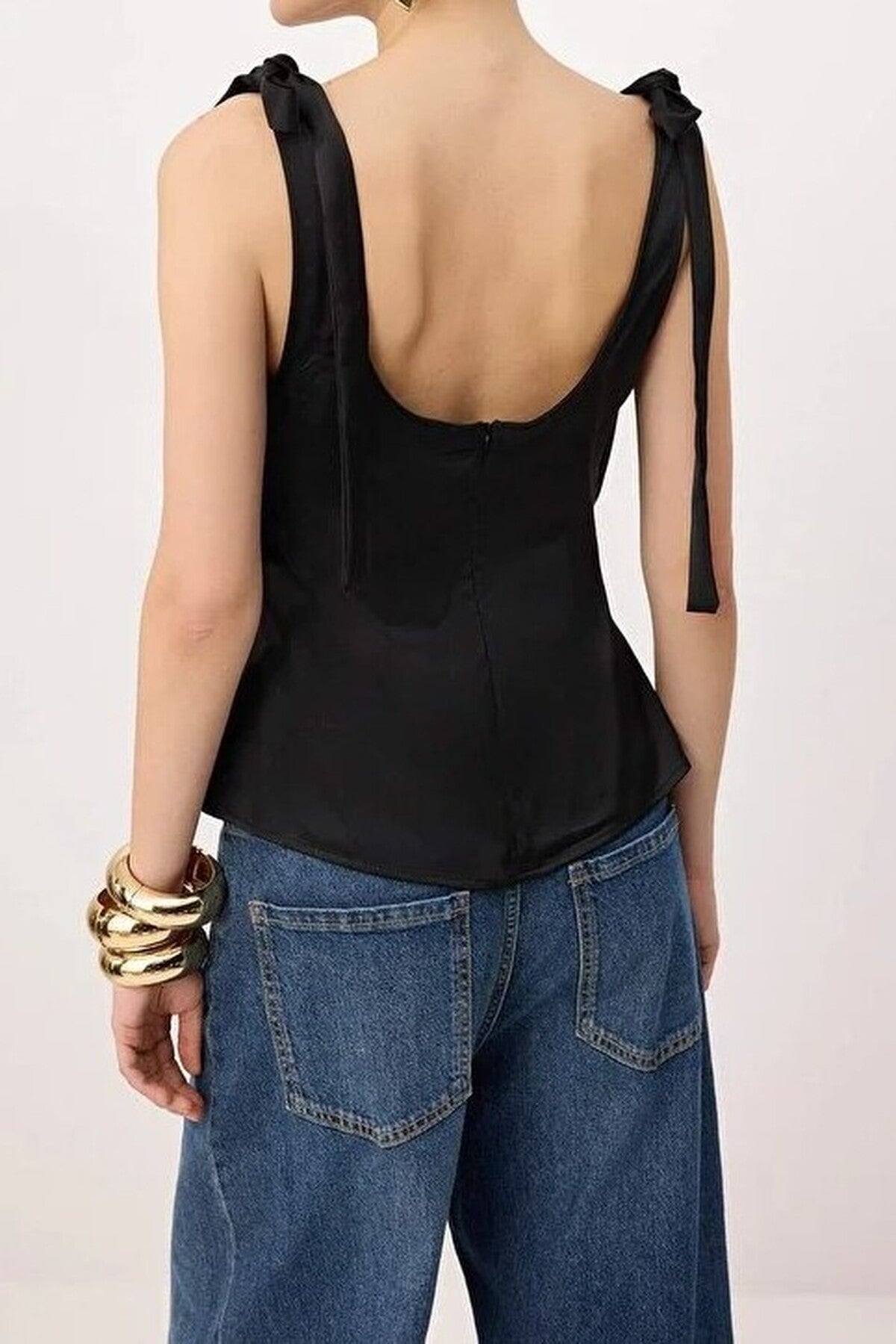 Heart Neck Sleeveless Woven Blouse