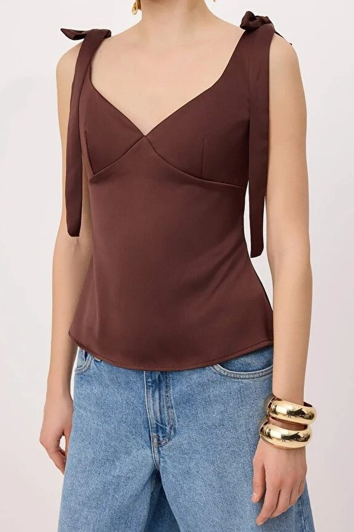 Heart Neck Sleeveless Woven Blouse