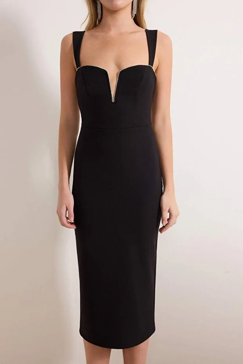 Stone Embellished Sweetheart Neckline Bodycon Midi Dress