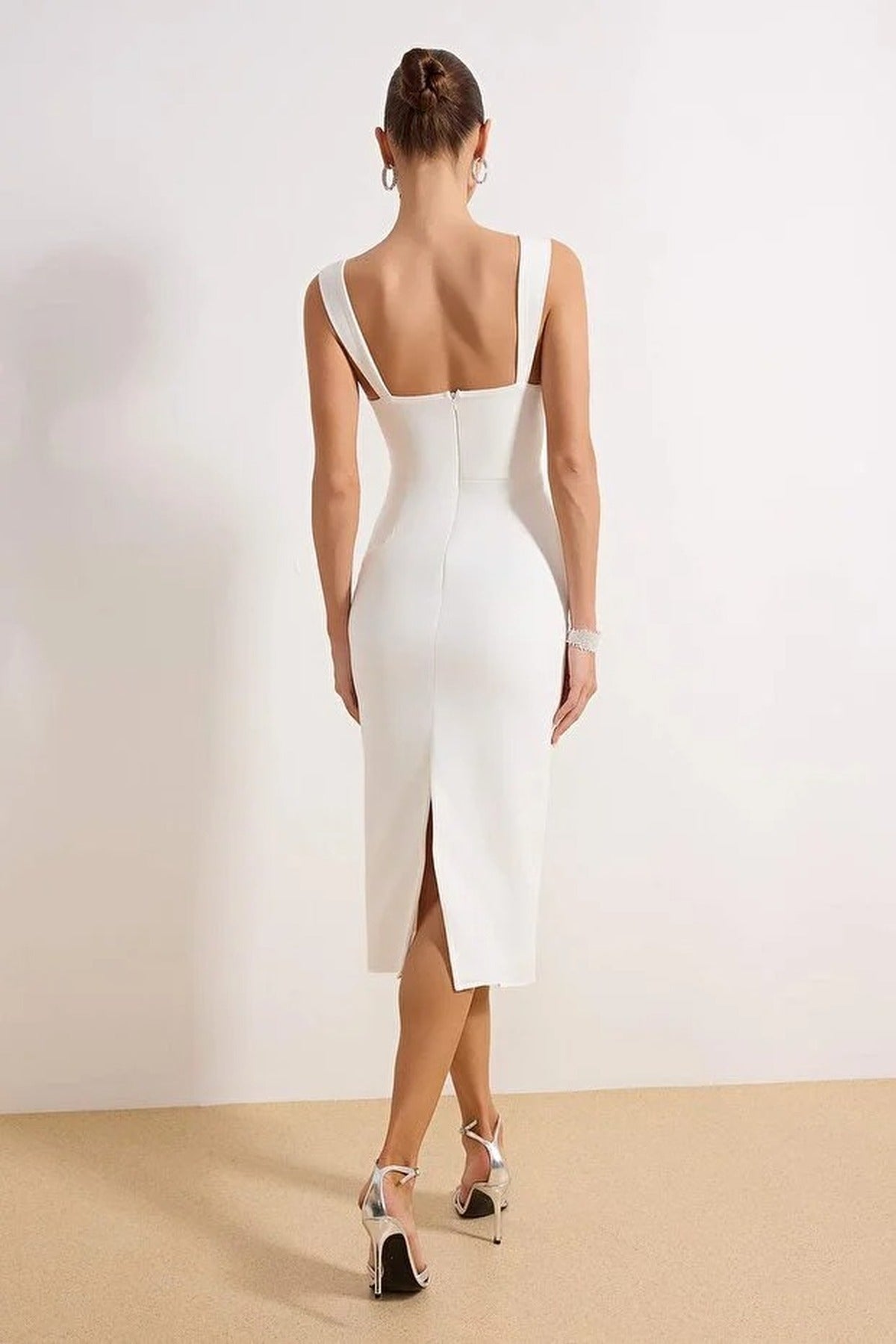 Stone Embellished Sweetheart Neckline Bodycon Midi Dress