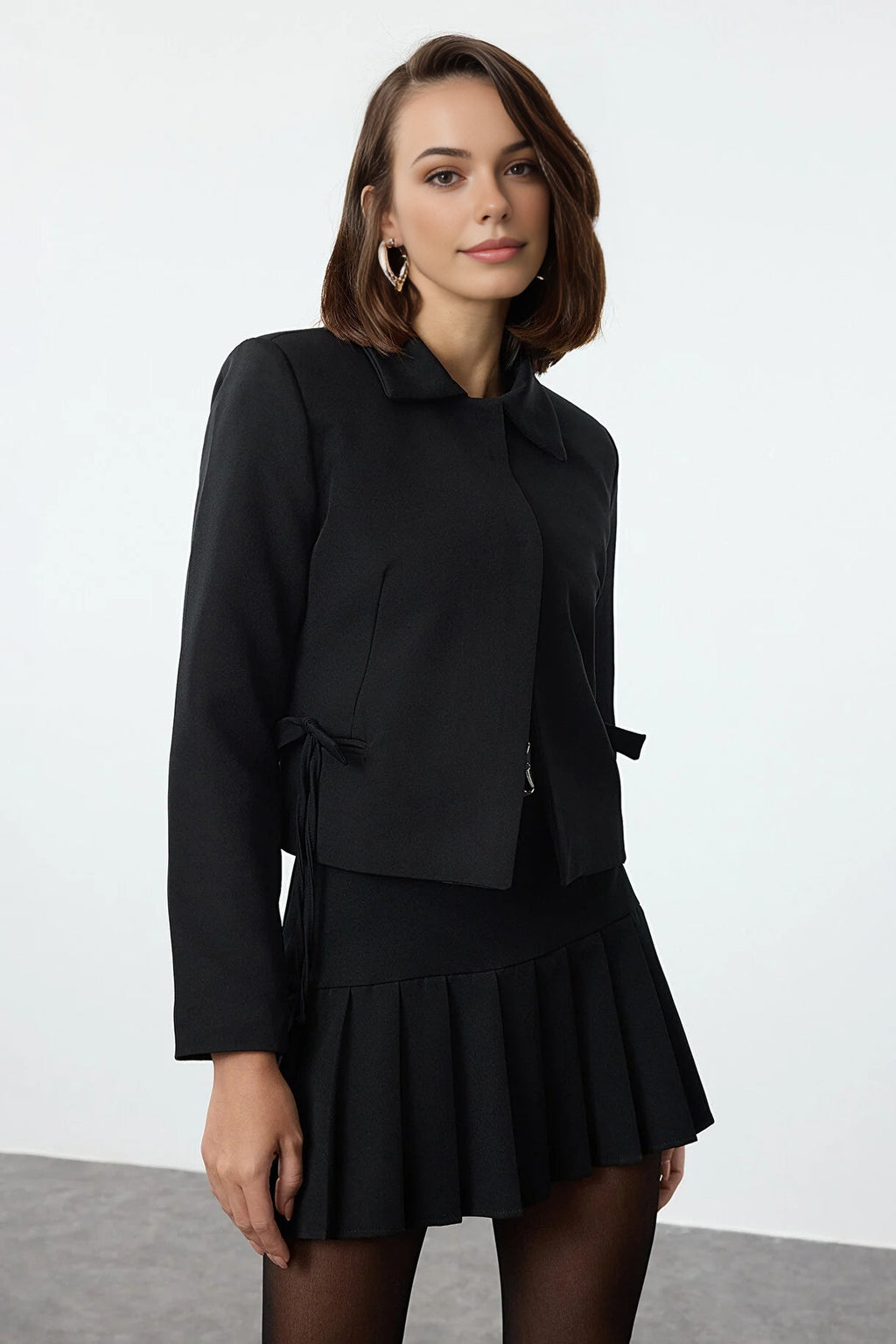 Ribbon Detail Shirt Collar Crop Woven  Blazer Jacket