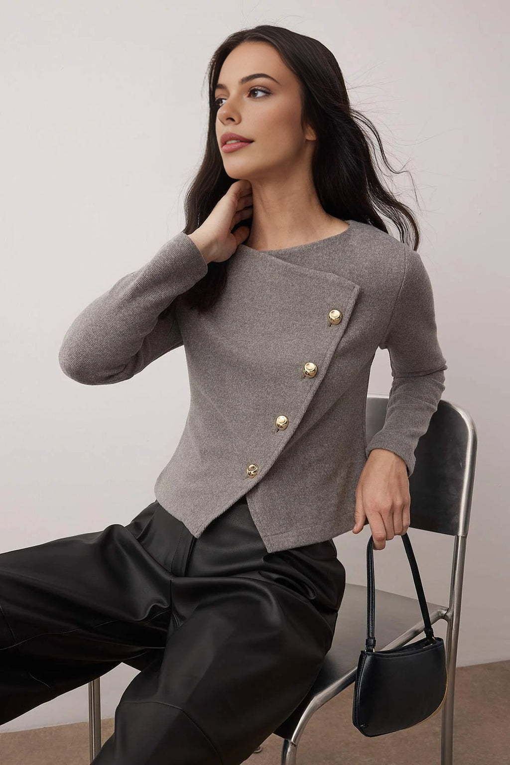 Asymmetric Button Detail Regular Knit Blouse