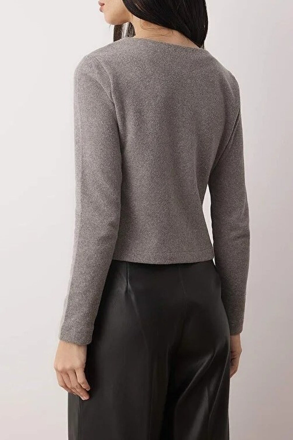Asymmetric Button Detail Regular Knit Blouse