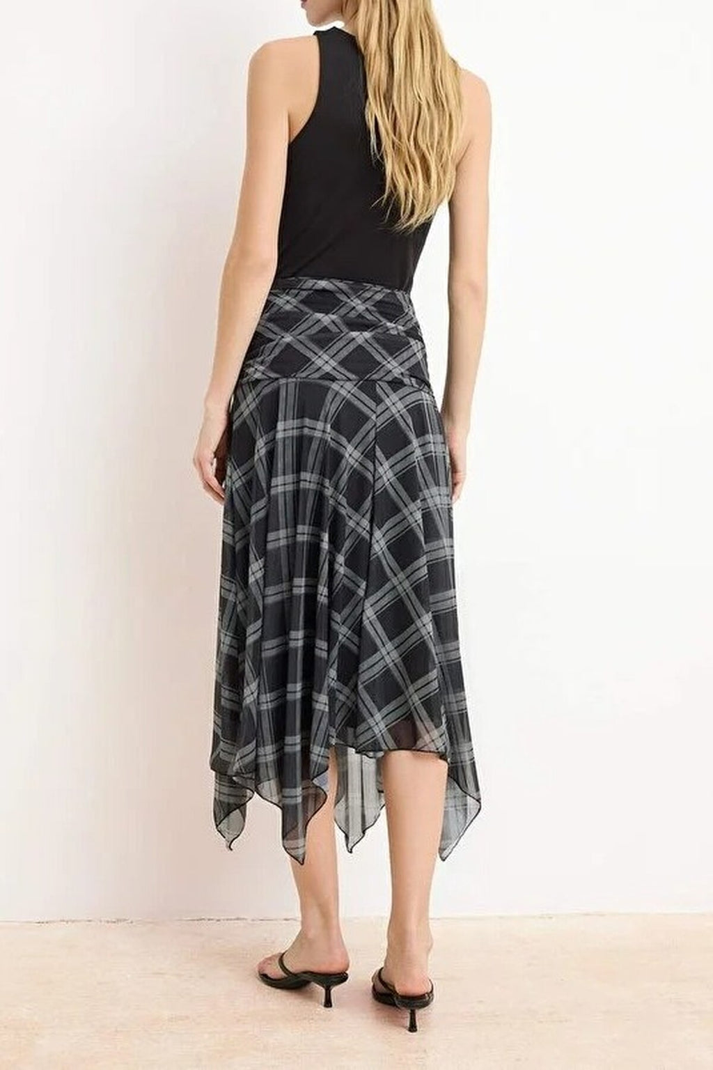 Skater Asymmetric Hem Detail Stretch Knit Skirt