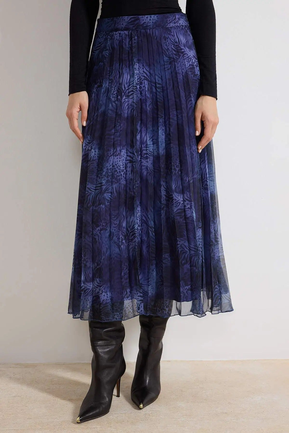 Patterned Lined Chiffon Pleated Midi Skirt