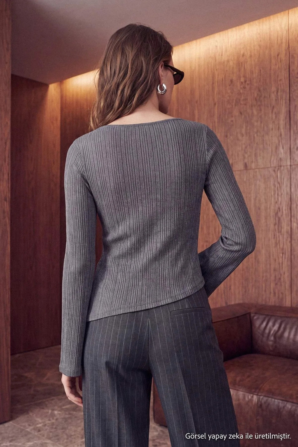 Asymmetric Hem Spanish Sleeve Fitted Knit Blouse
