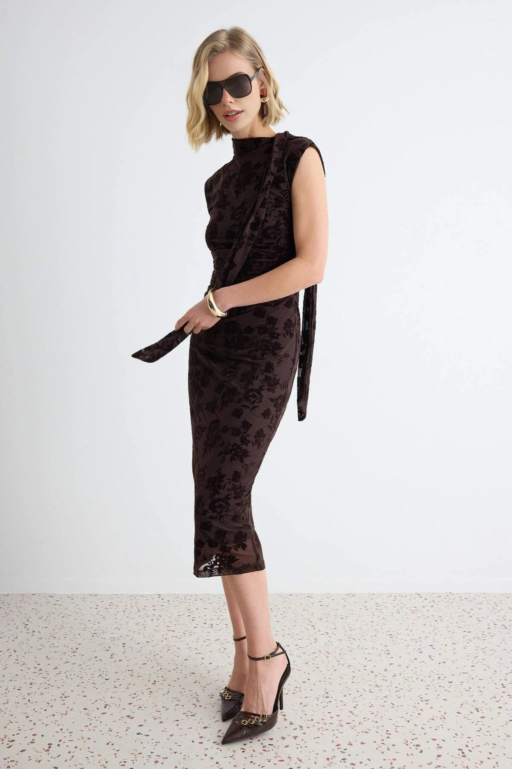 High Neck Sleeveless Bodycon Midi Tulle Dress