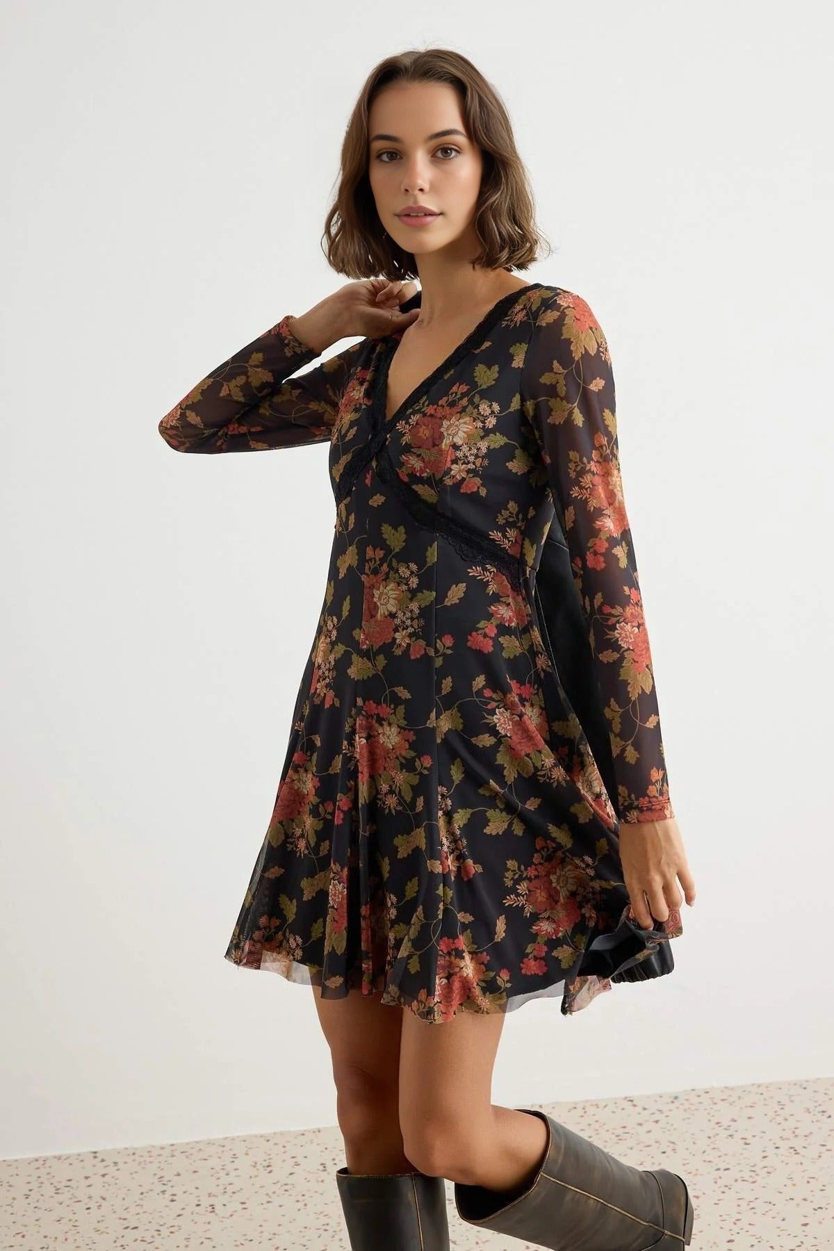 V Neck Long Sleeve A-Line Mini Dress