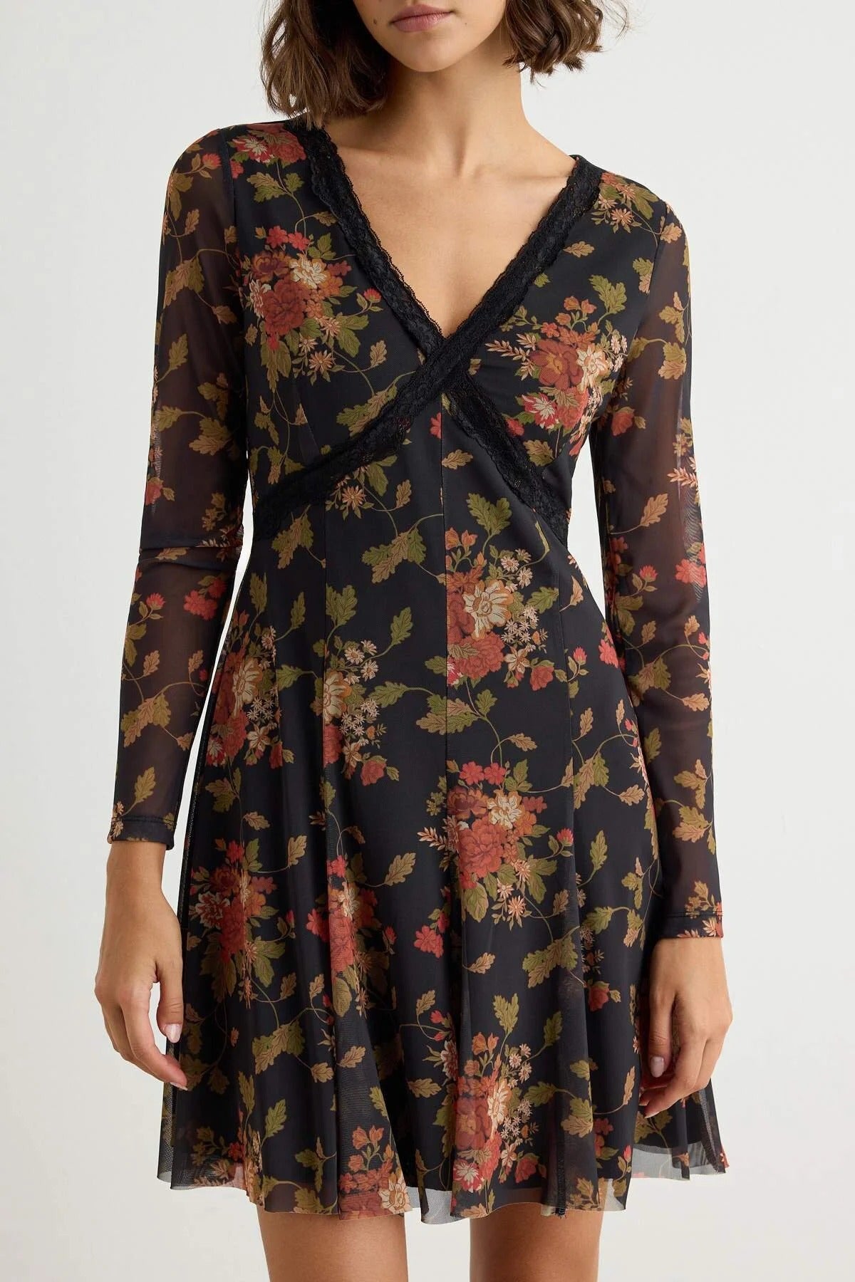 V Neck Long Sleeve A-Line Mini Dress