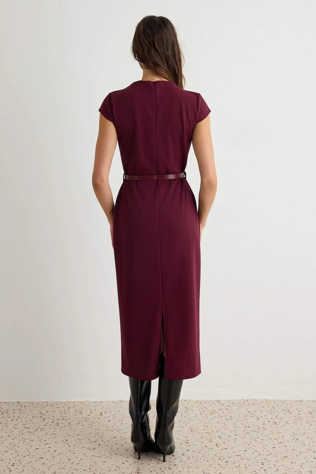 Bodycon Crew Neck Short Sleeve Midi Dress