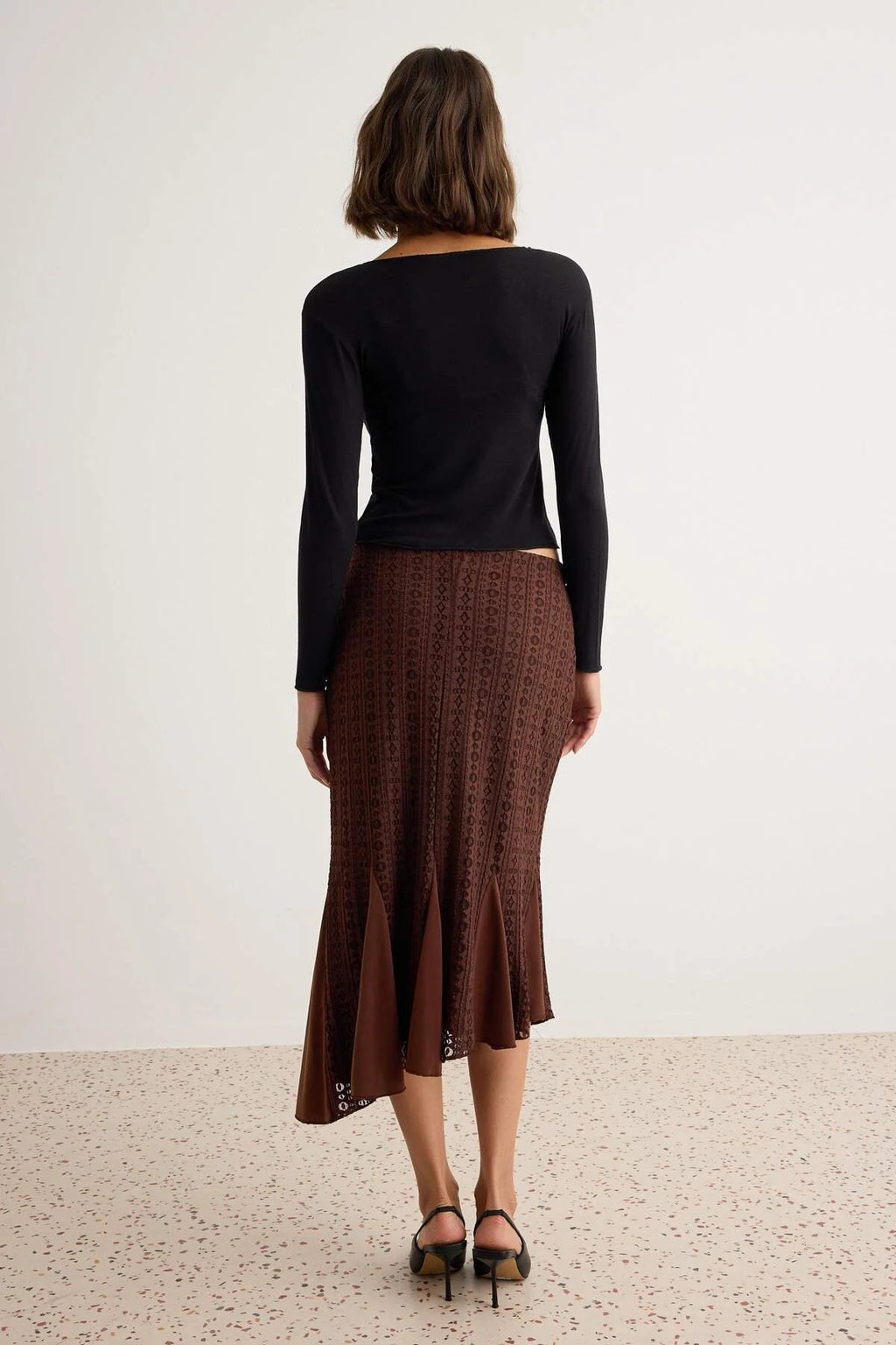 Asymmetric Hem Ruffle Detail Lace Lined Midi Skirt