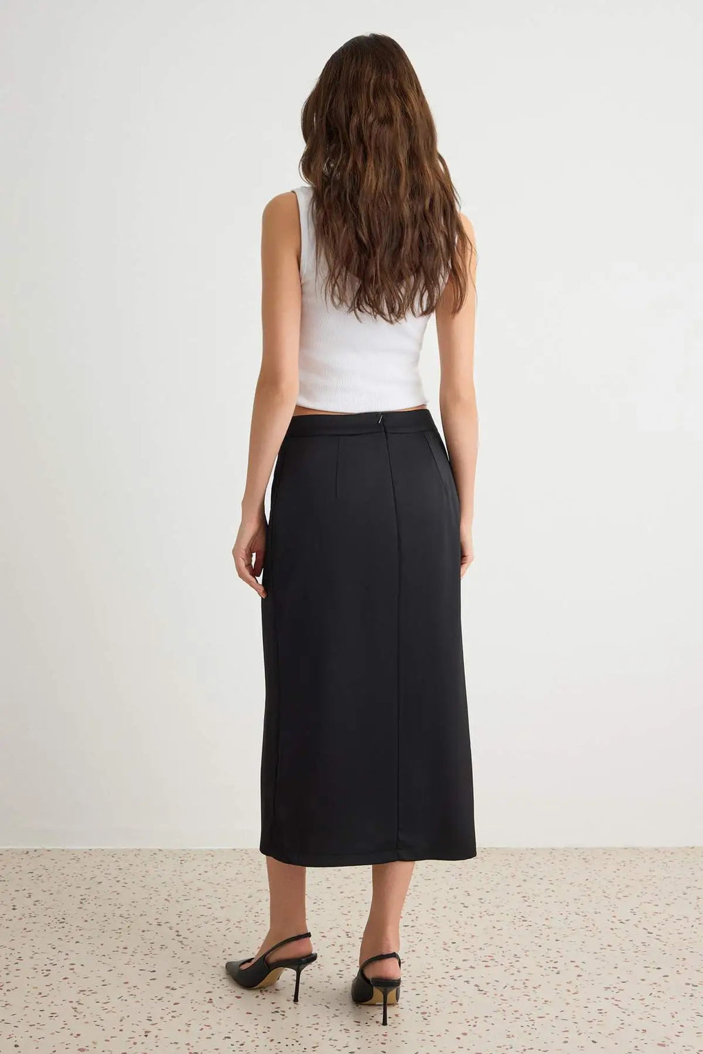 High Waist Slit Detail Midi Skirt