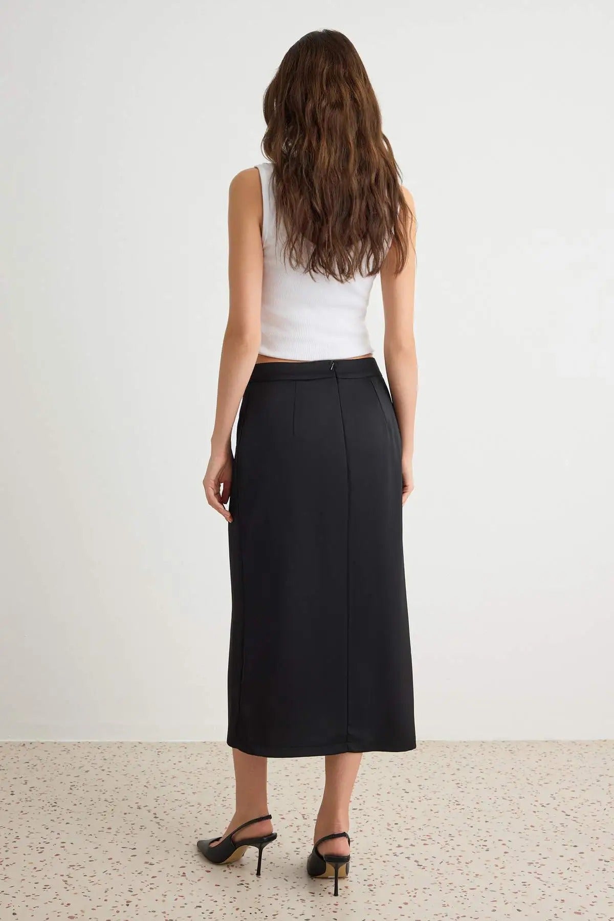 High Waist Slit Detail Midi Skirt