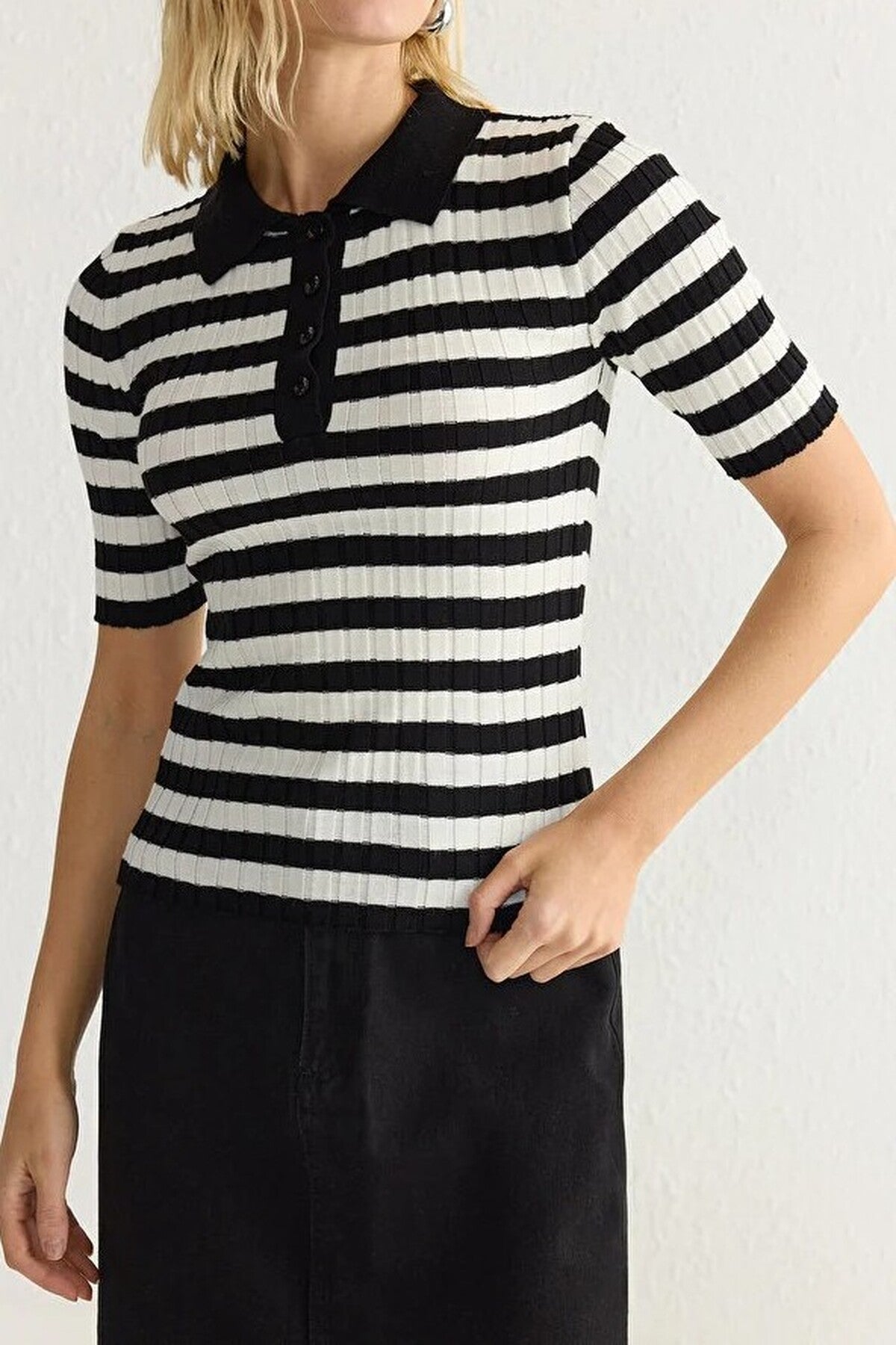 Basic Polo Collar T-Shirt Look Thin Blouse