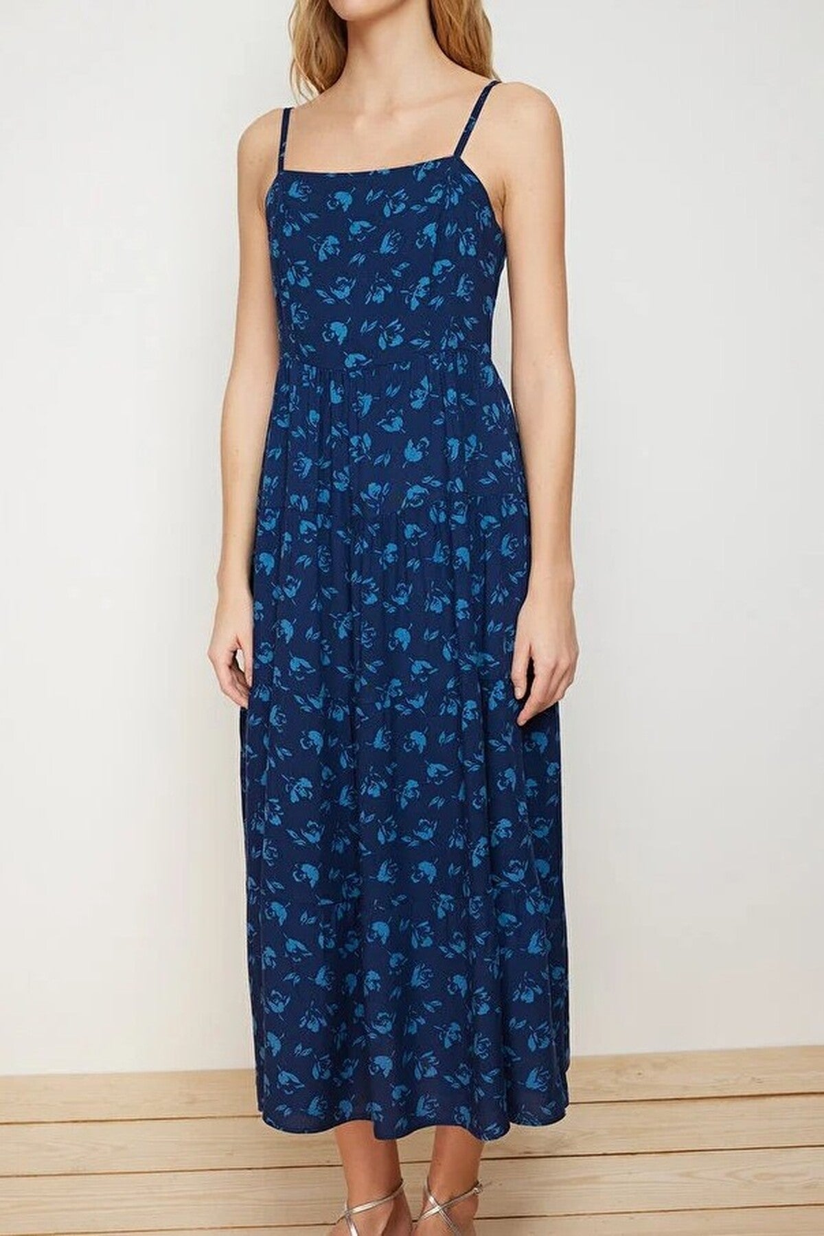 A-line Floral Patterned Strappy Midi Woven Dress