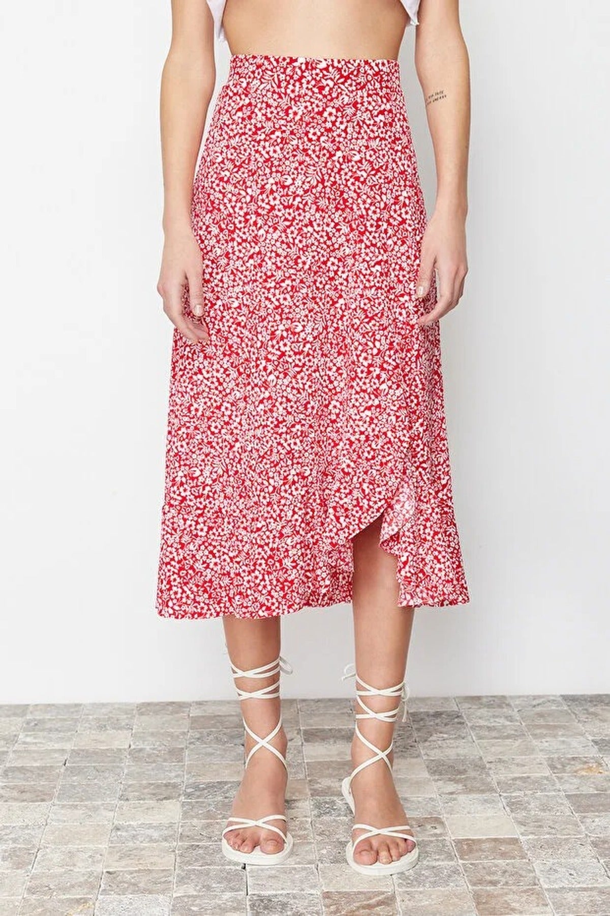 Printed High-Waisted Stretch Skirt with Gathering and Ruffles