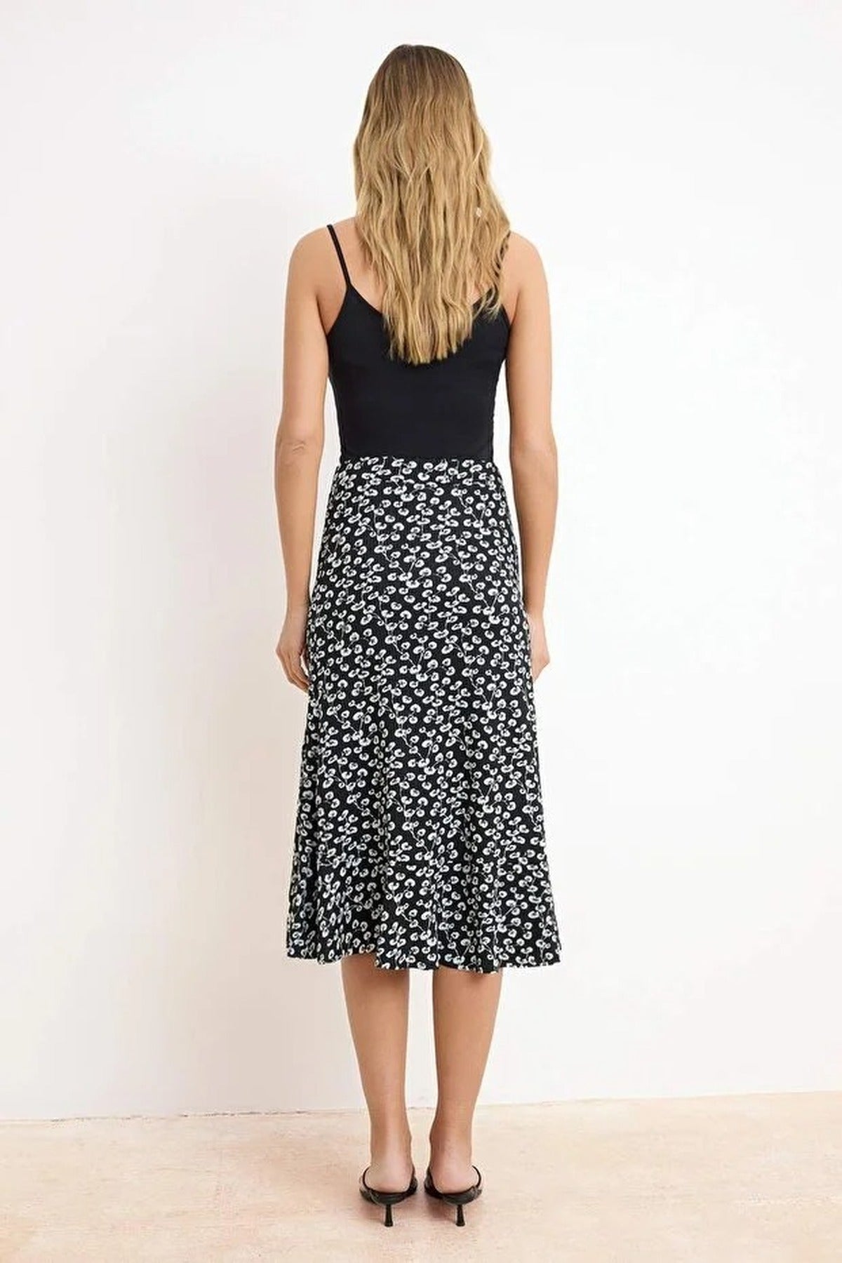 Printed High-Waisted Stretch Skirt with Gathering and Ruffles