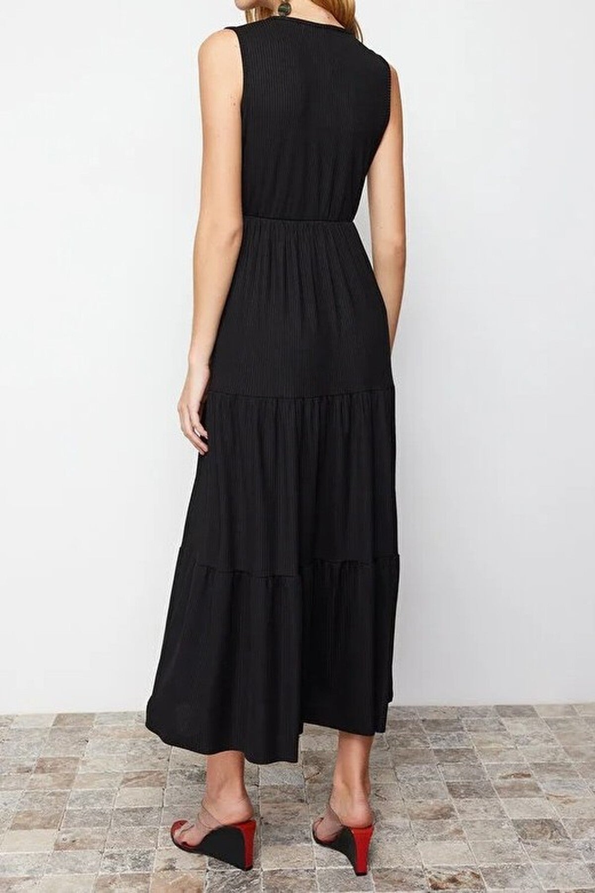 V-Neck Sleeveless A-Line Maxi Knit Dress
