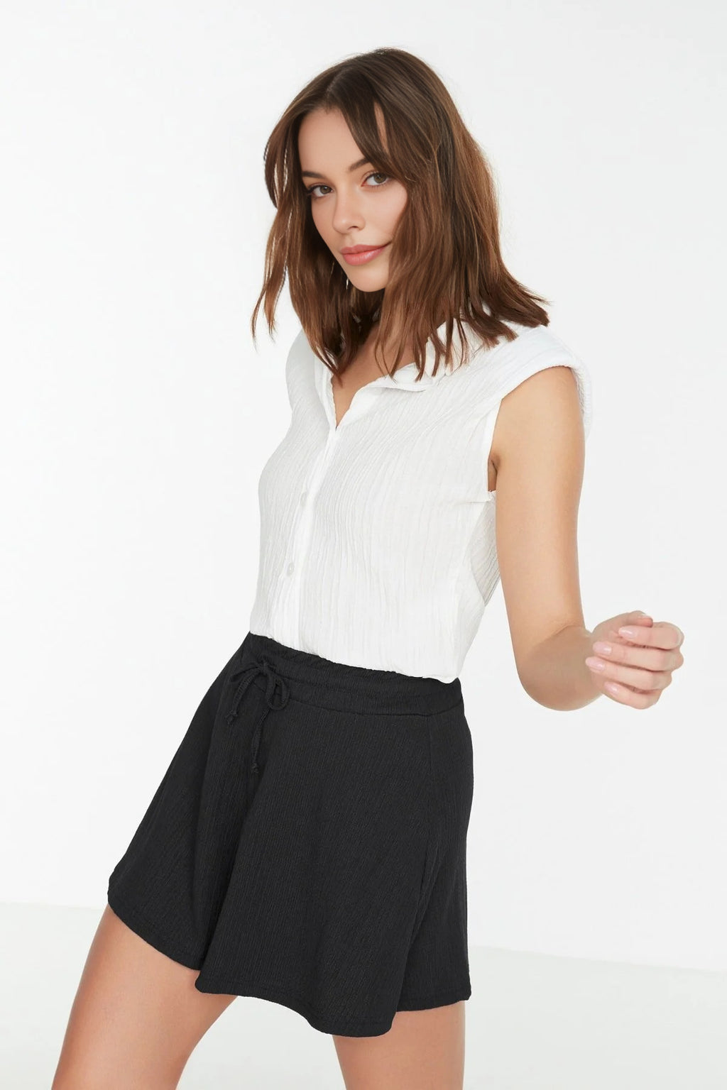 Regular Fit Normal Waist Textured Knit Shorts