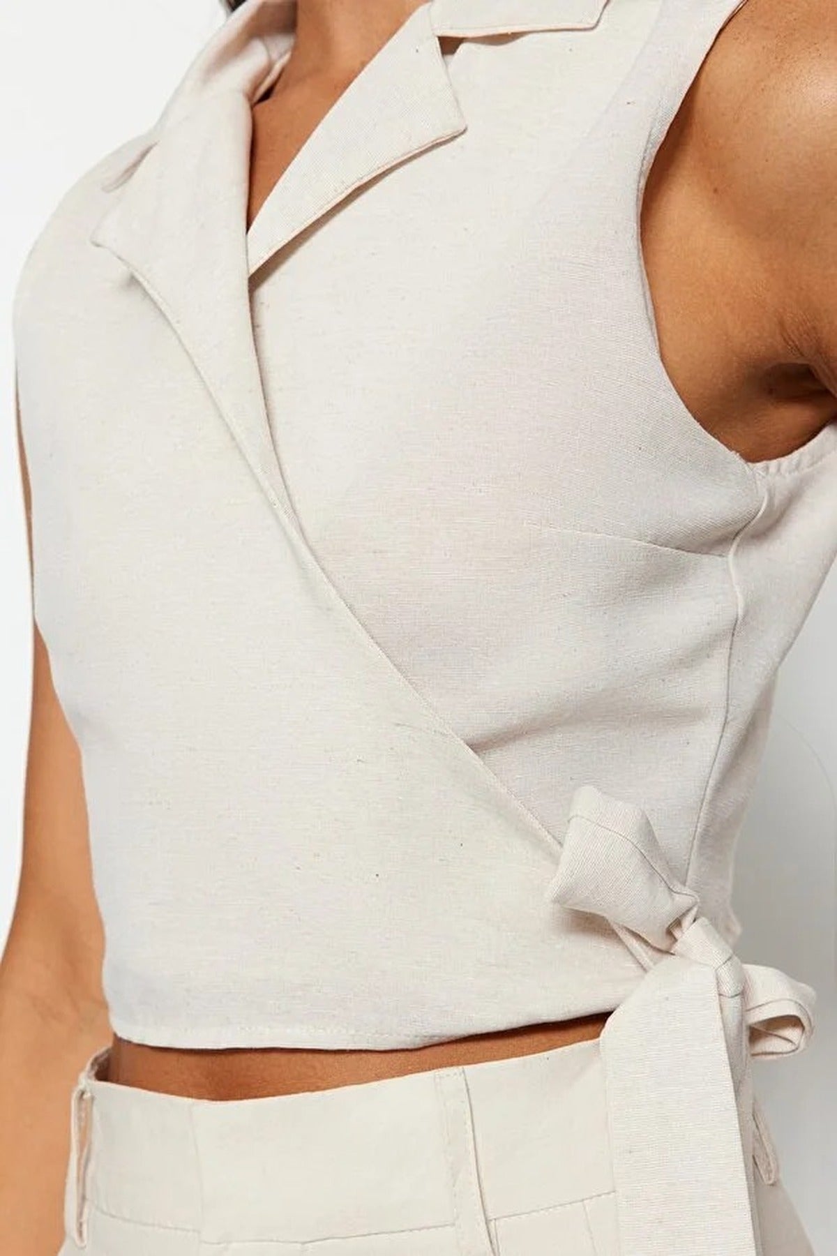 Tie-Up Crop Woven Linen-Look Blouse