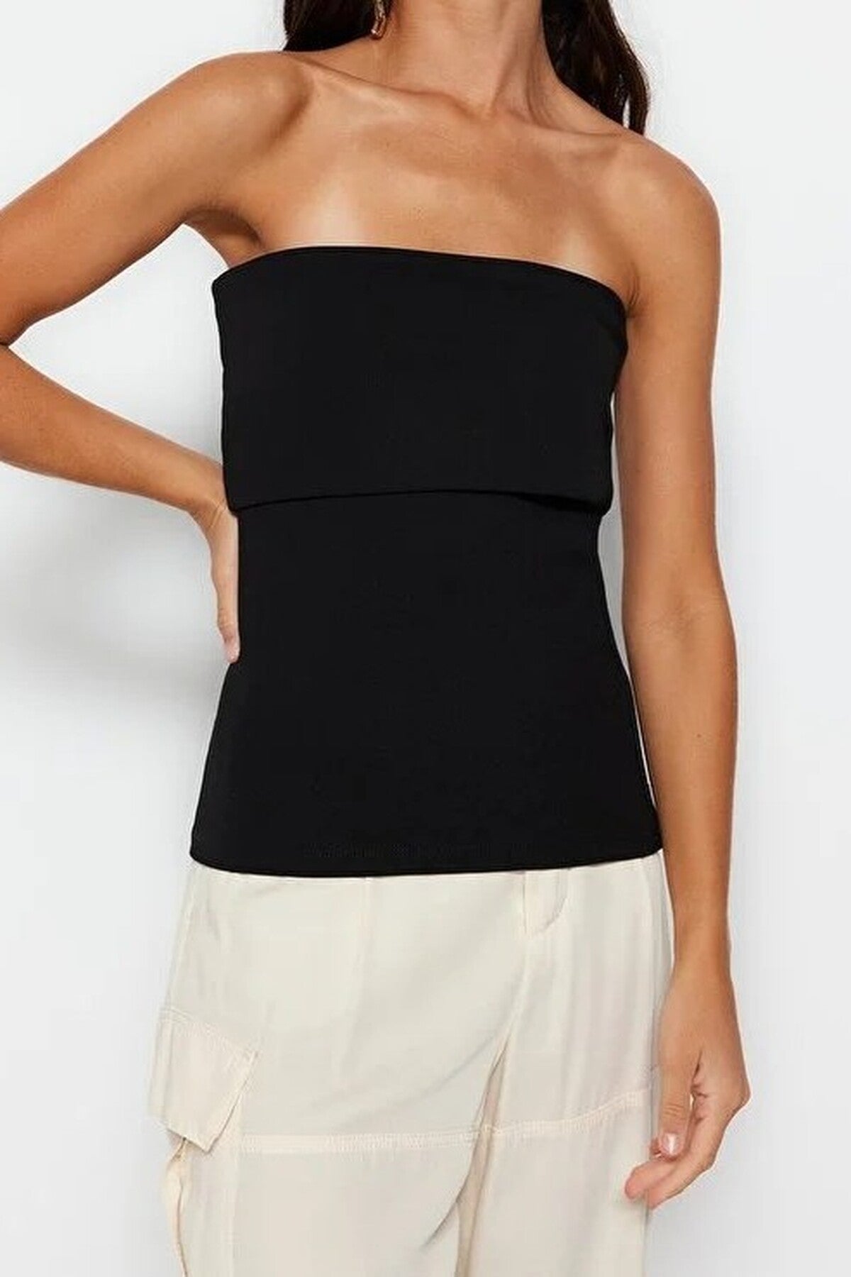 Strapless Neckline Side Zipper Crepe Knit Blouse