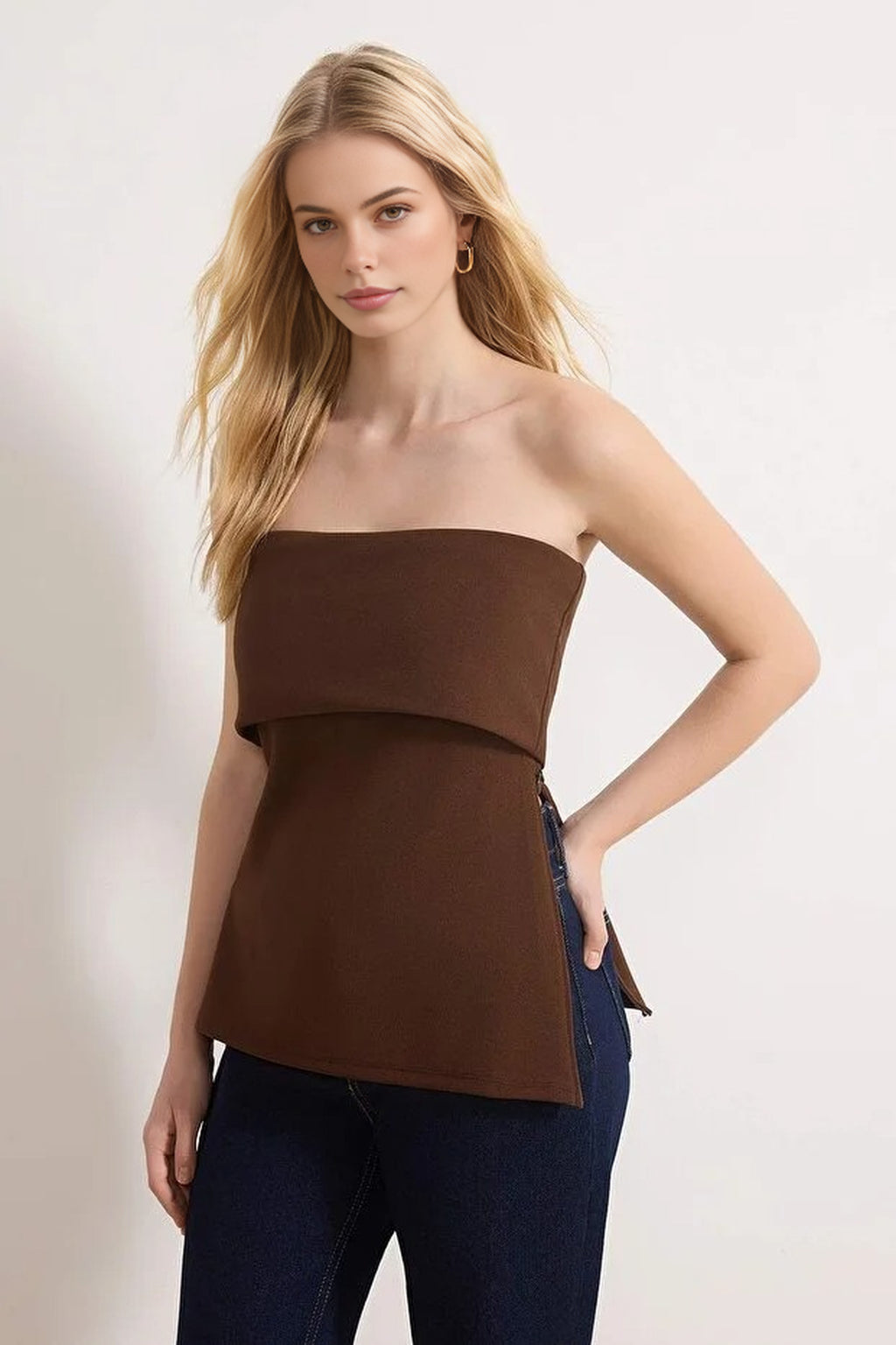 Strapless Neckline Side Zipper Crepe Knit Blouse