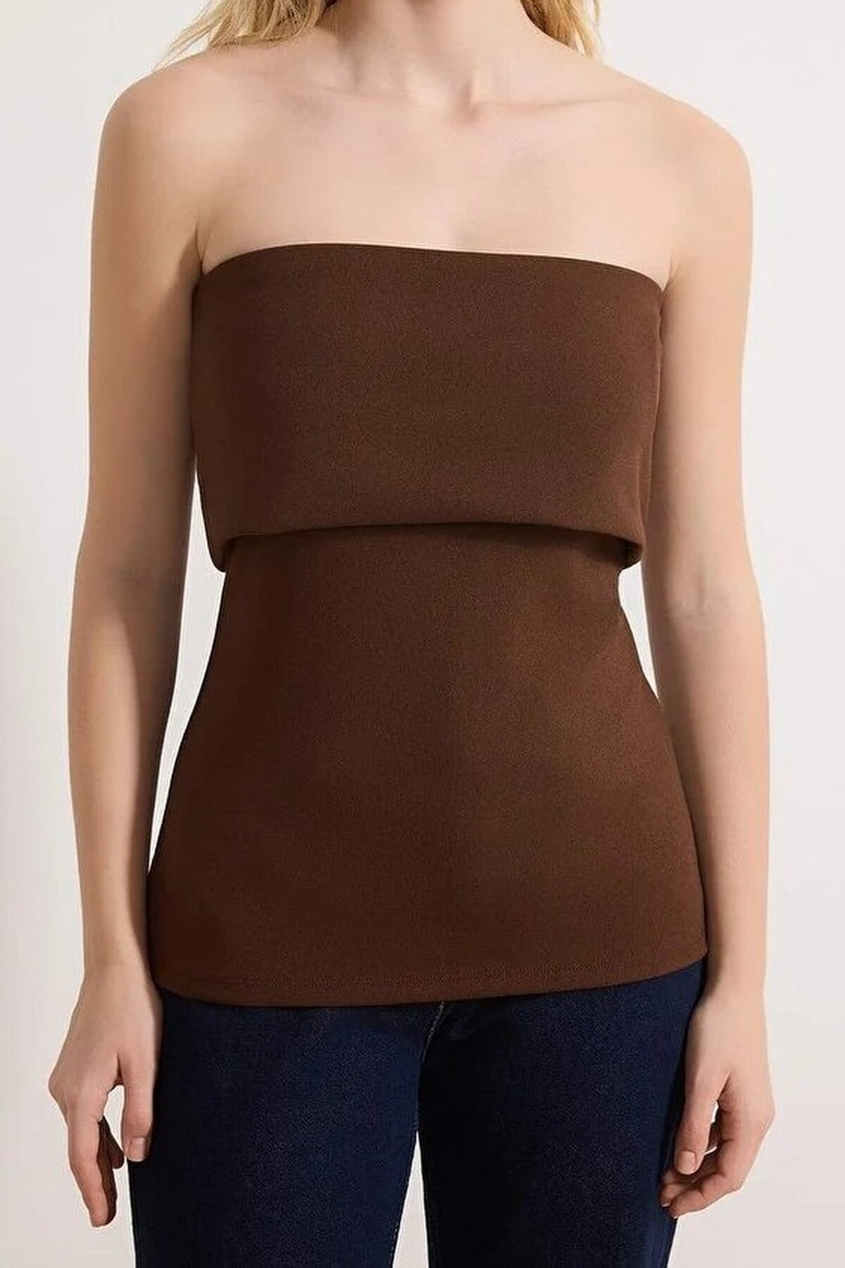 Strapless Neckline Side Zipper Crepe Knit Blouse
