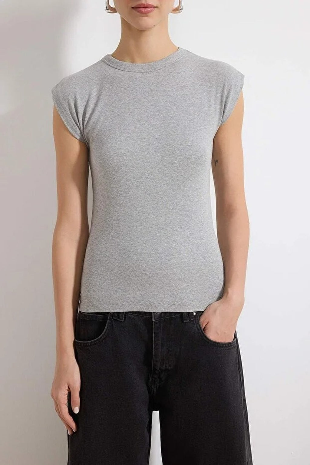 Viscose Fitted Knit Blouse