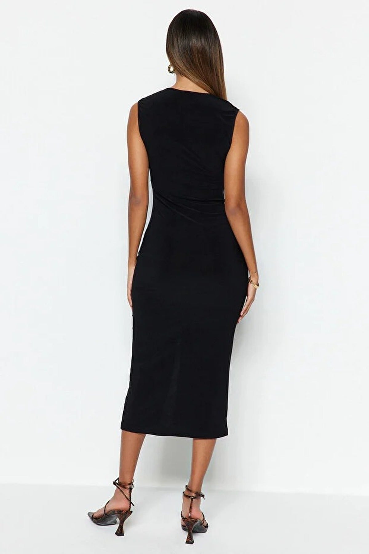 Fitted V Neck Ruched Detail Midi Bodycon Dress