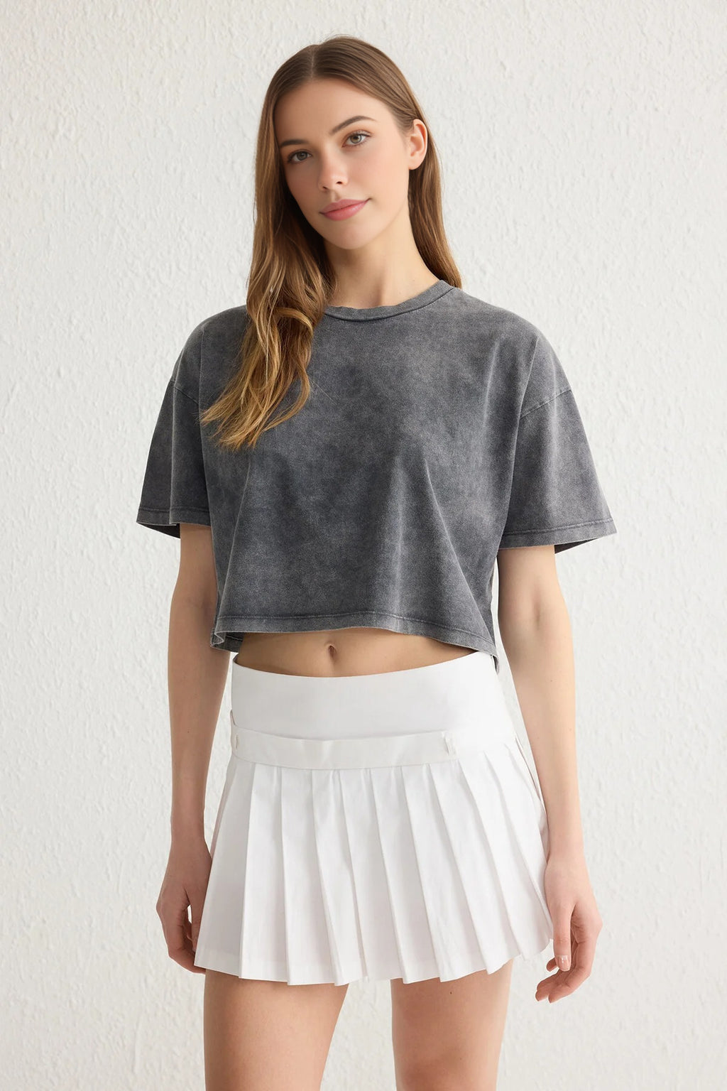 Relaxed Fit Crew Neck Crop T-Shirt