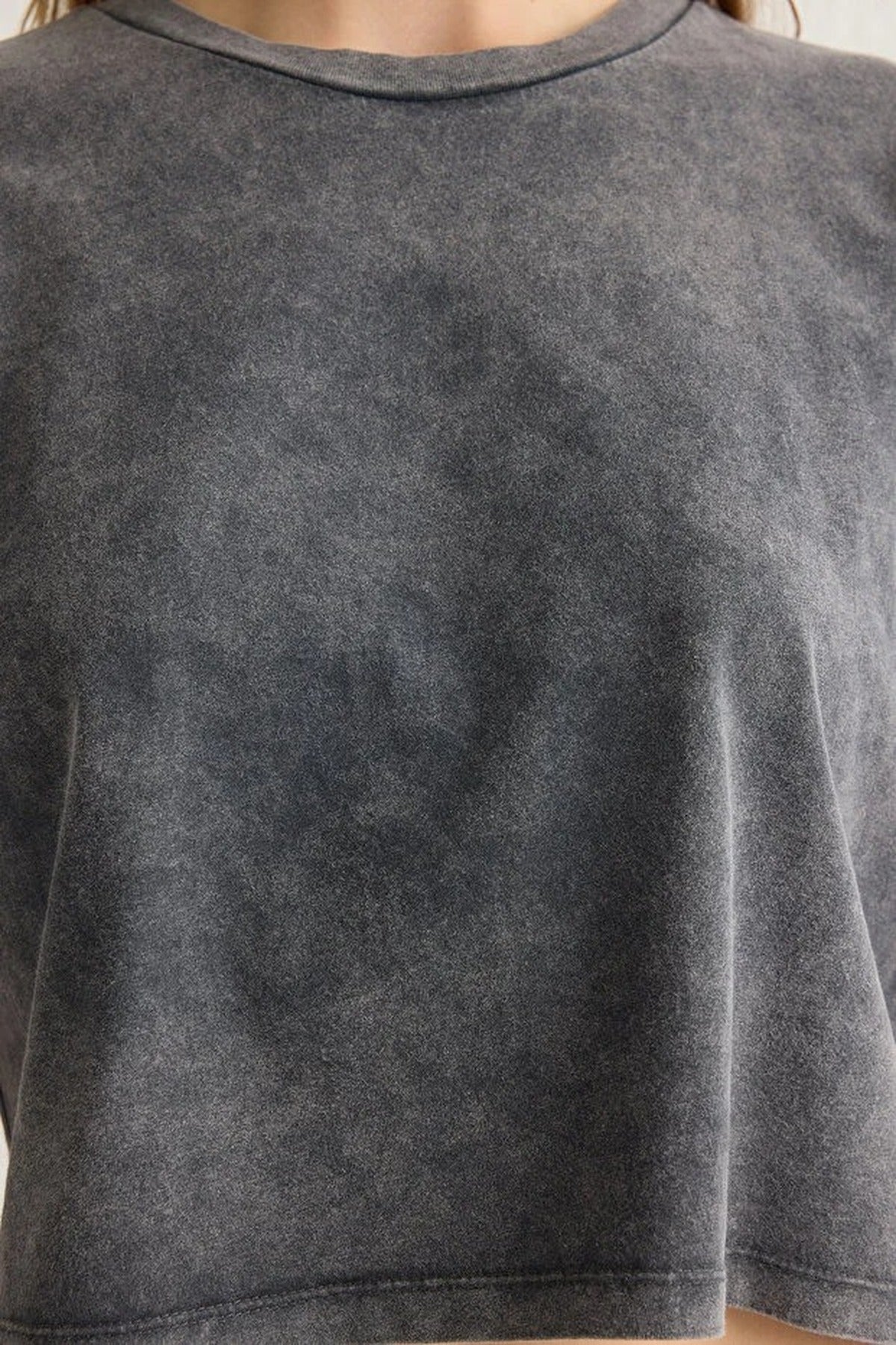 Relaxed Fit Crew Neck Crop T-Shirt