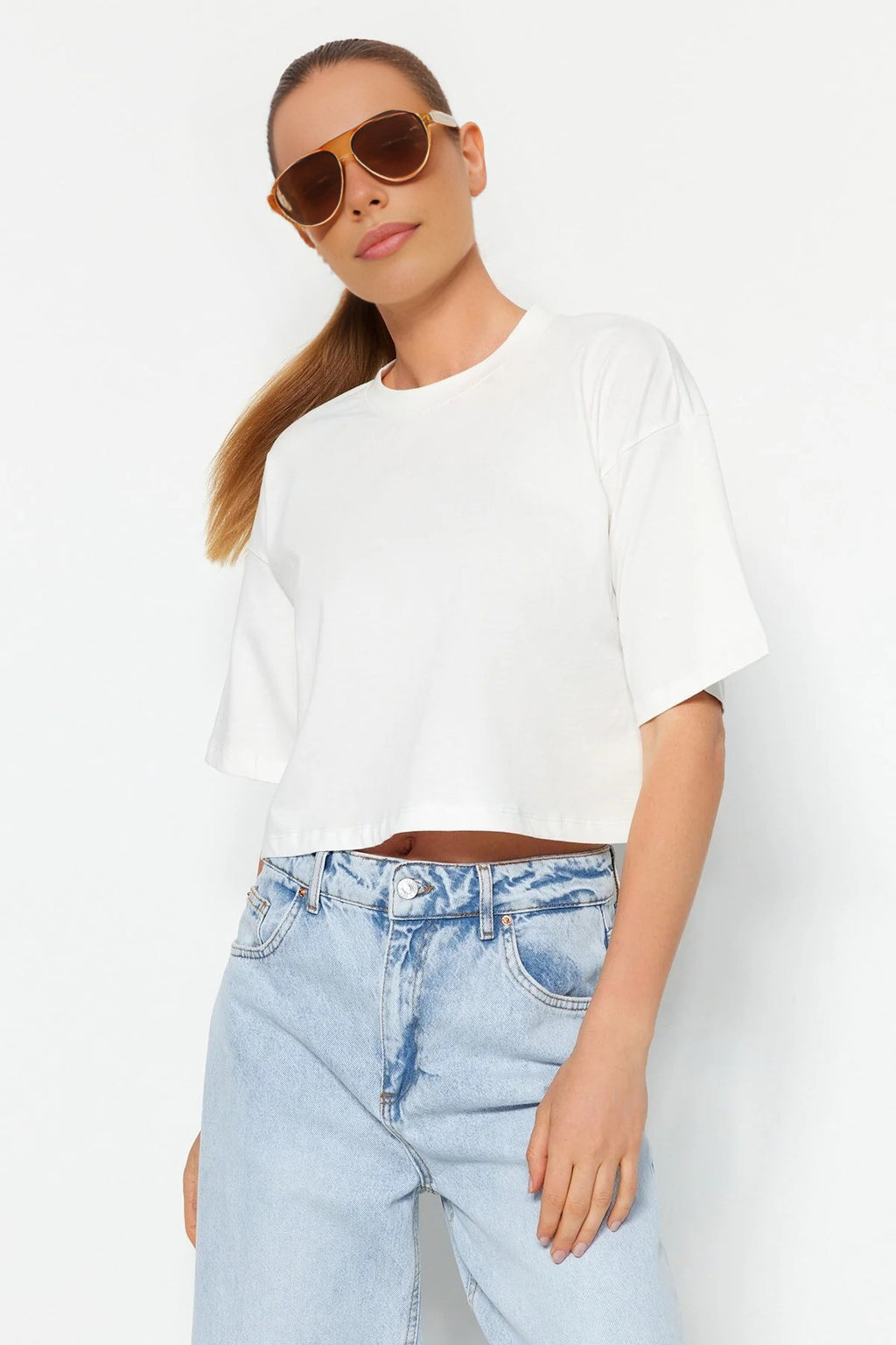 Relaxed Fit Crew Neck Crop T-Shirt