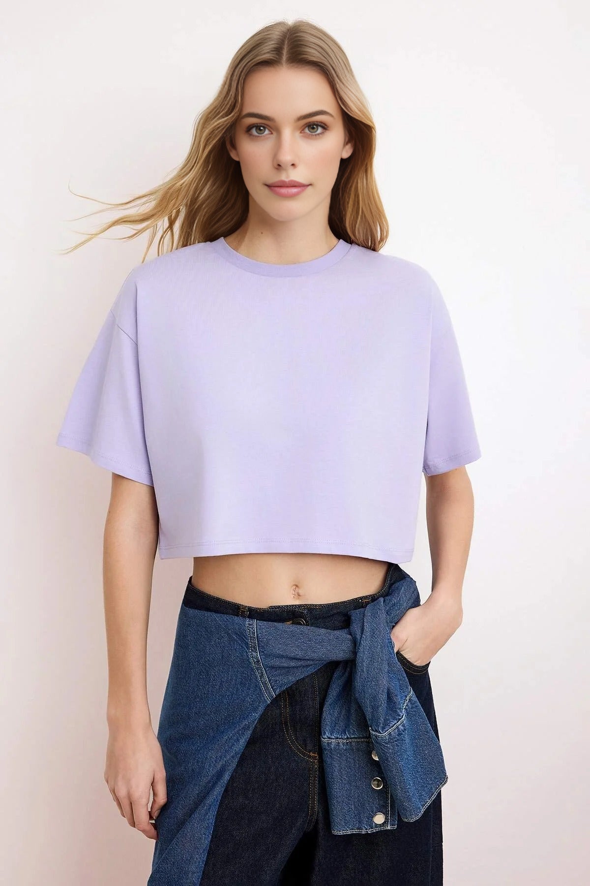 Relaxed Fit Crew Neck Crop T-Shirt