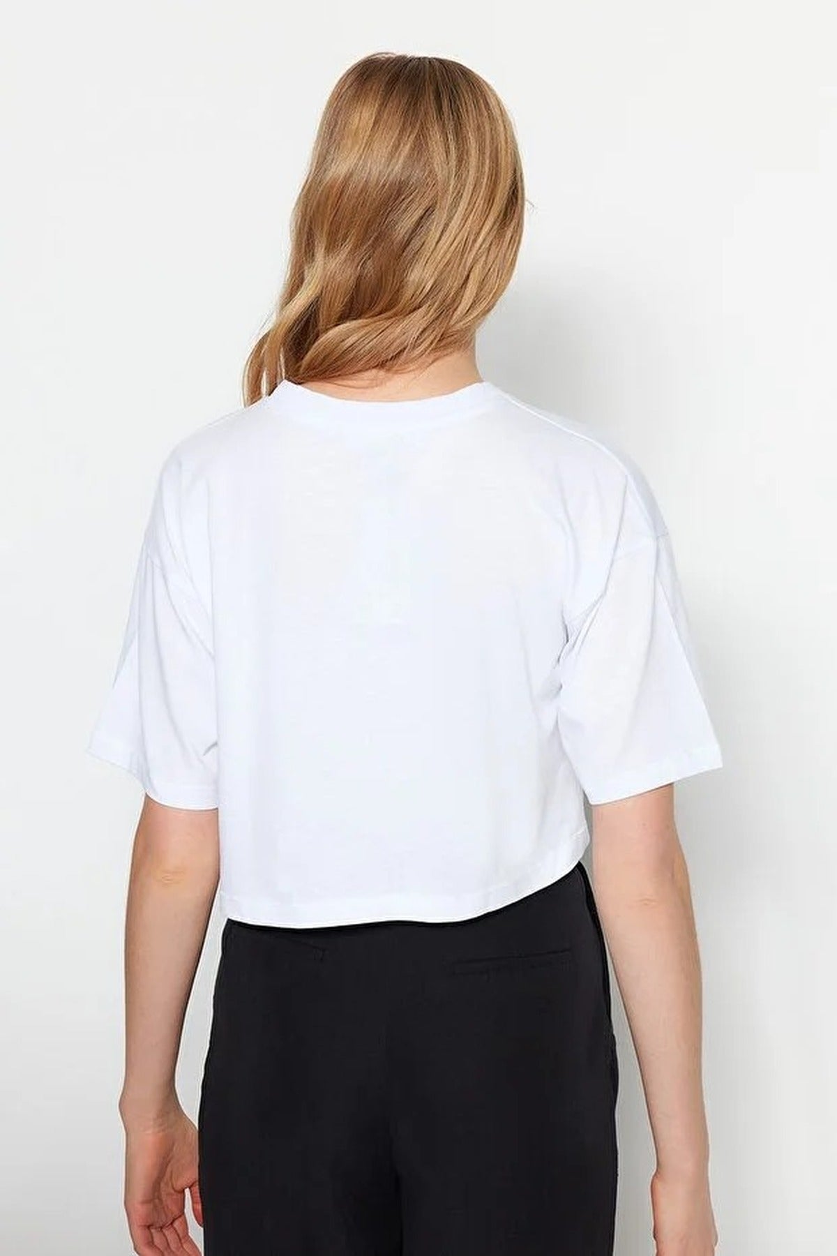 Relaxed Fit Crew Neck Crop T-Shirt