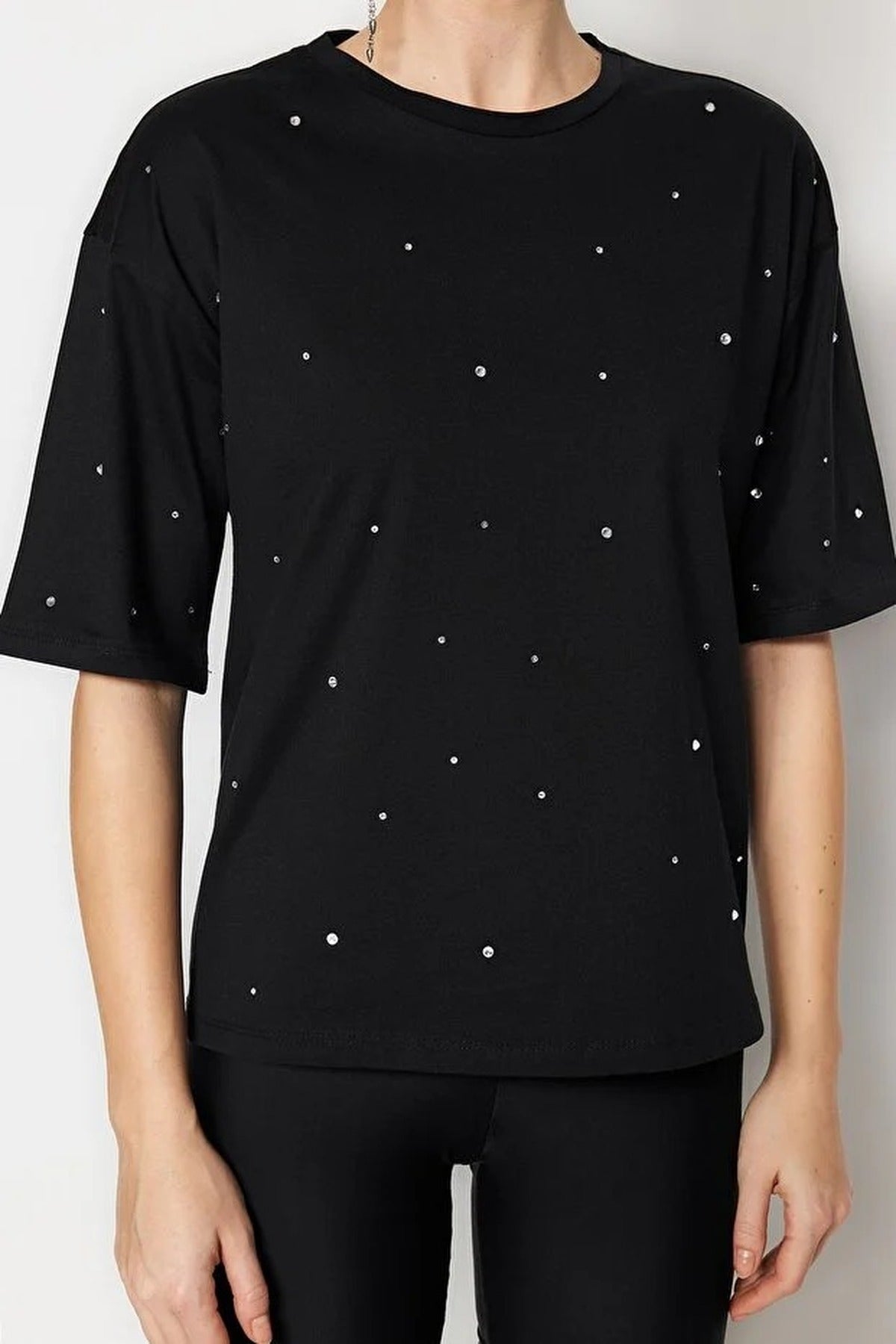 100% Cotton Stone Detail Crew Neck Knitted T-Shirt