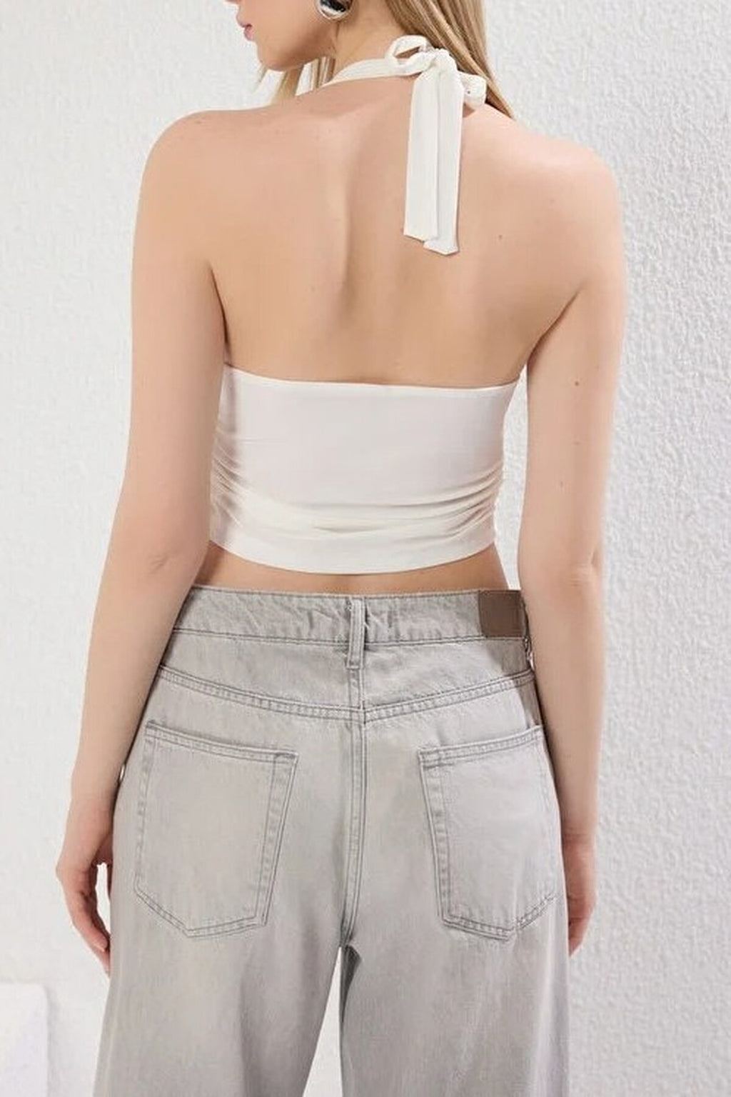 Halter Neck Patterned Fitted Crop Knit Blouse