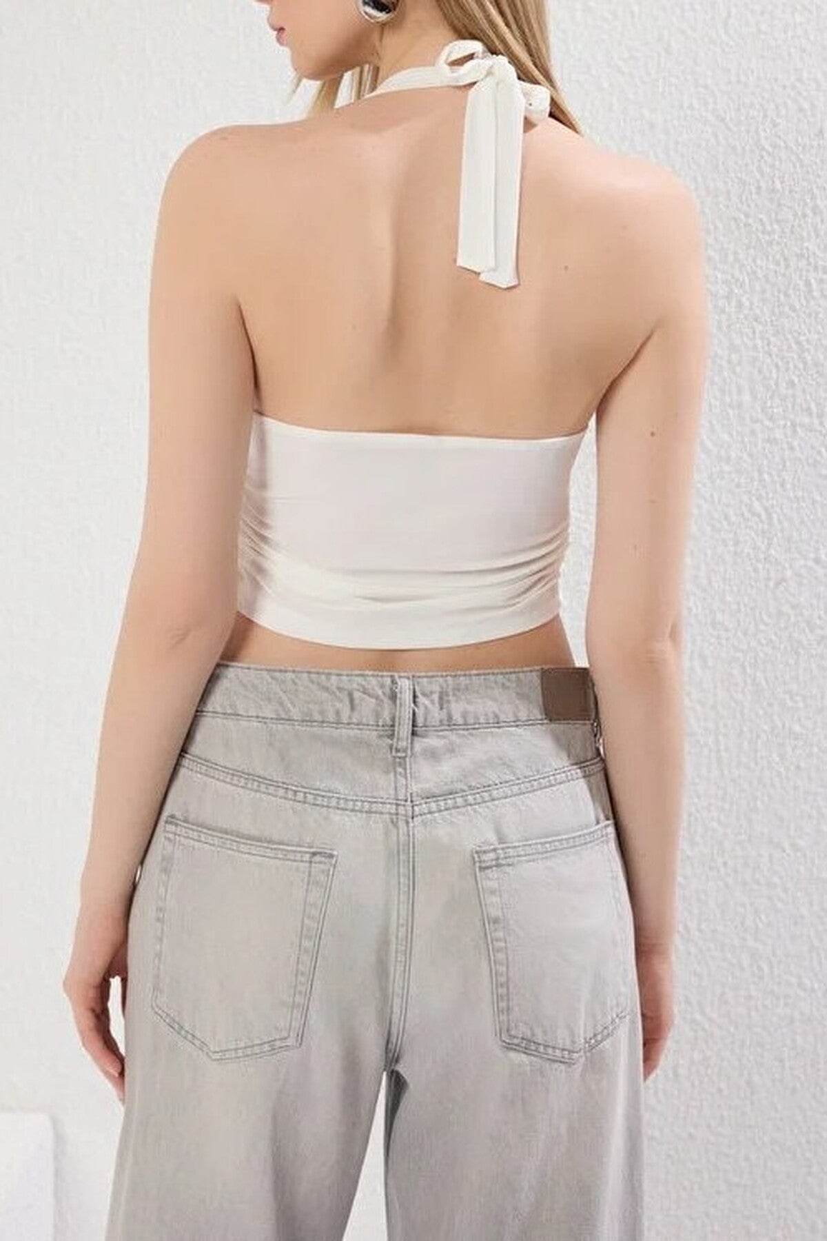 Halter Neck Patterned Fitted Crop Knit Blouse