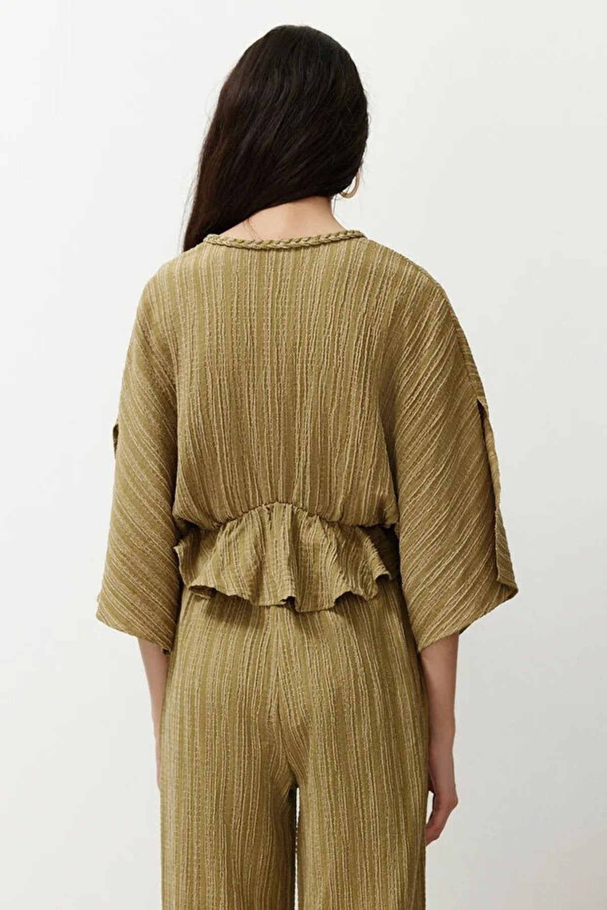 Textured Fabric Ruffled Woven