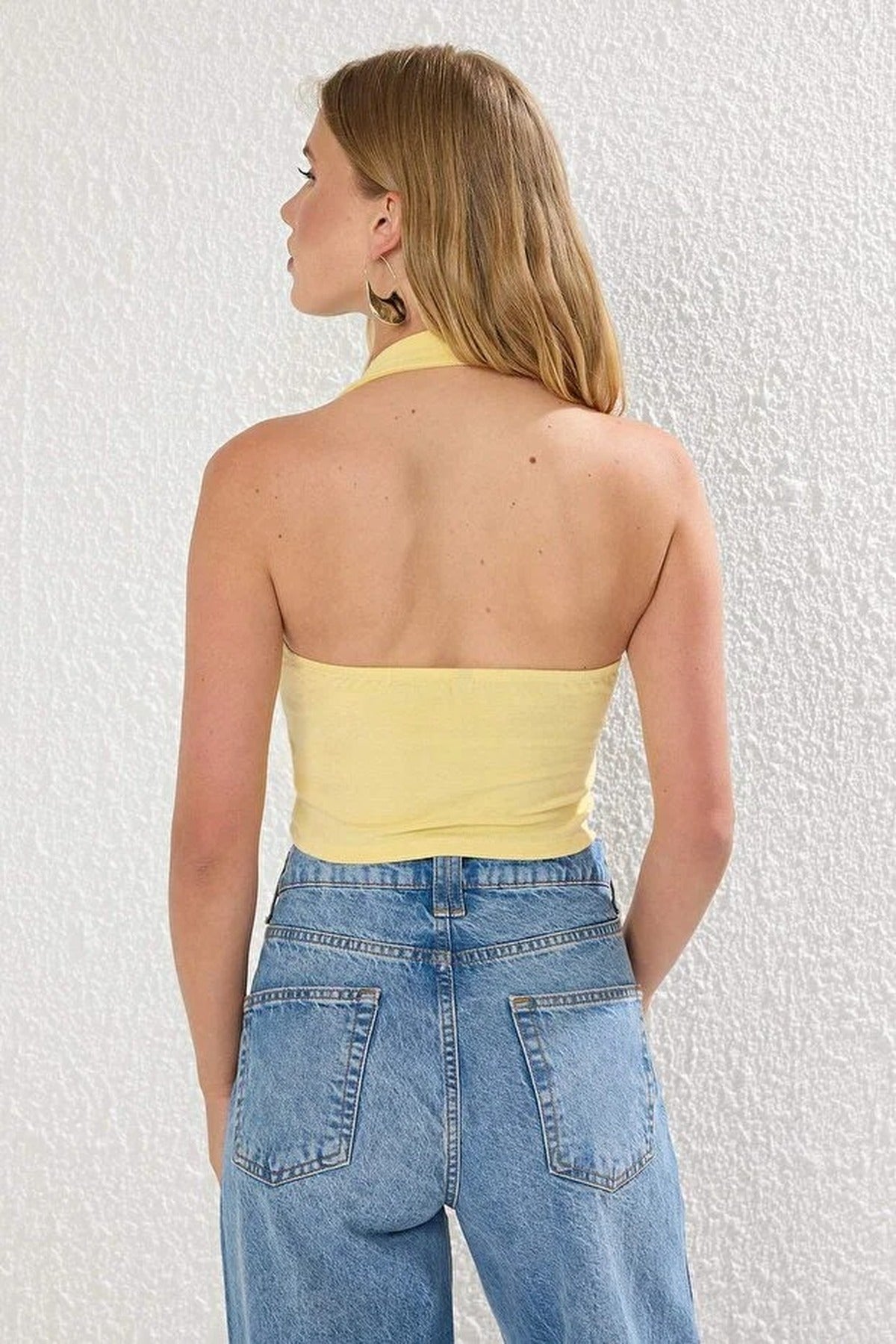 Halter Neck Belt Detail Fitted Knitted Blouse